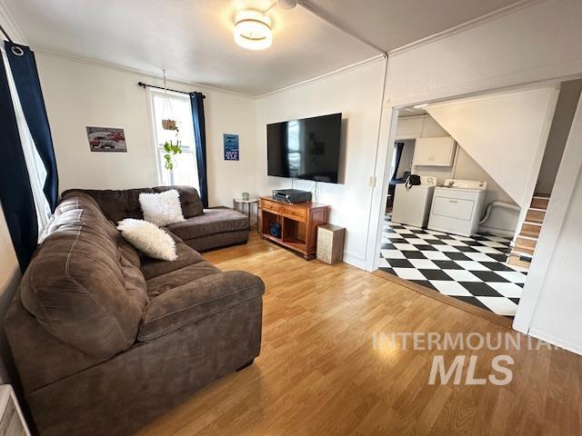 503 S Almon St, Moscow, Idaho 83843, 3 Bedrooms, 1 Bathroom, Residential Income For Sale, Price $325,000, 98980309