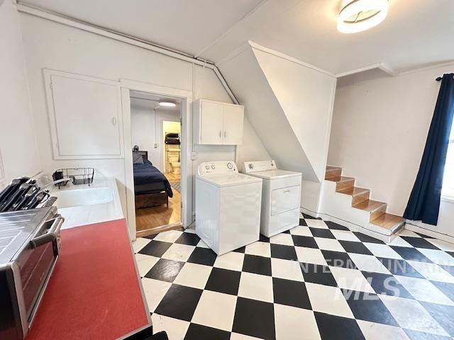 503 S Almon St, Moscow, Idaho 83843, 3 Bedrooms, 1 Bathroom, Residential Income For Sale, Price $325,000, 98980309