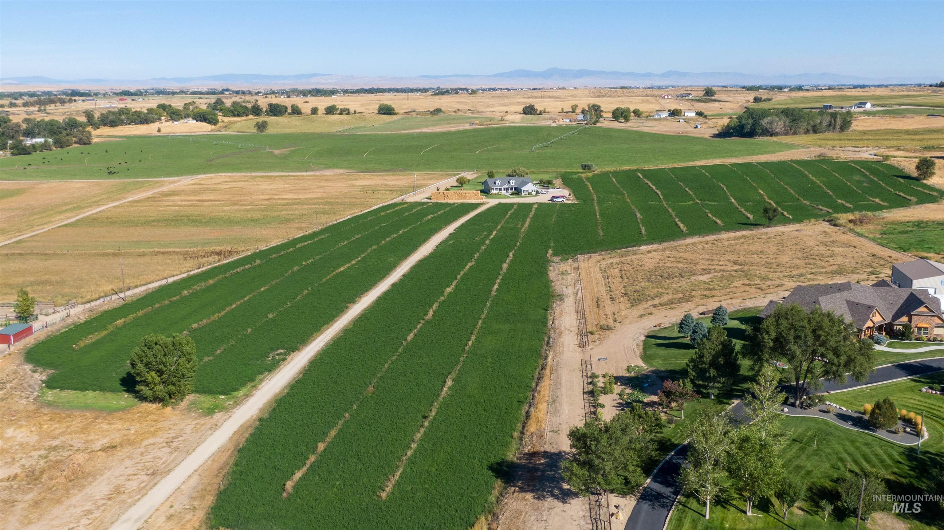 27652 Hop Rd, Caldwell, Idaho 83607, 3 Bedrooms, 2.5 Bathrooms, Residential For Sale, Price $1,749,000,MLS 98980312