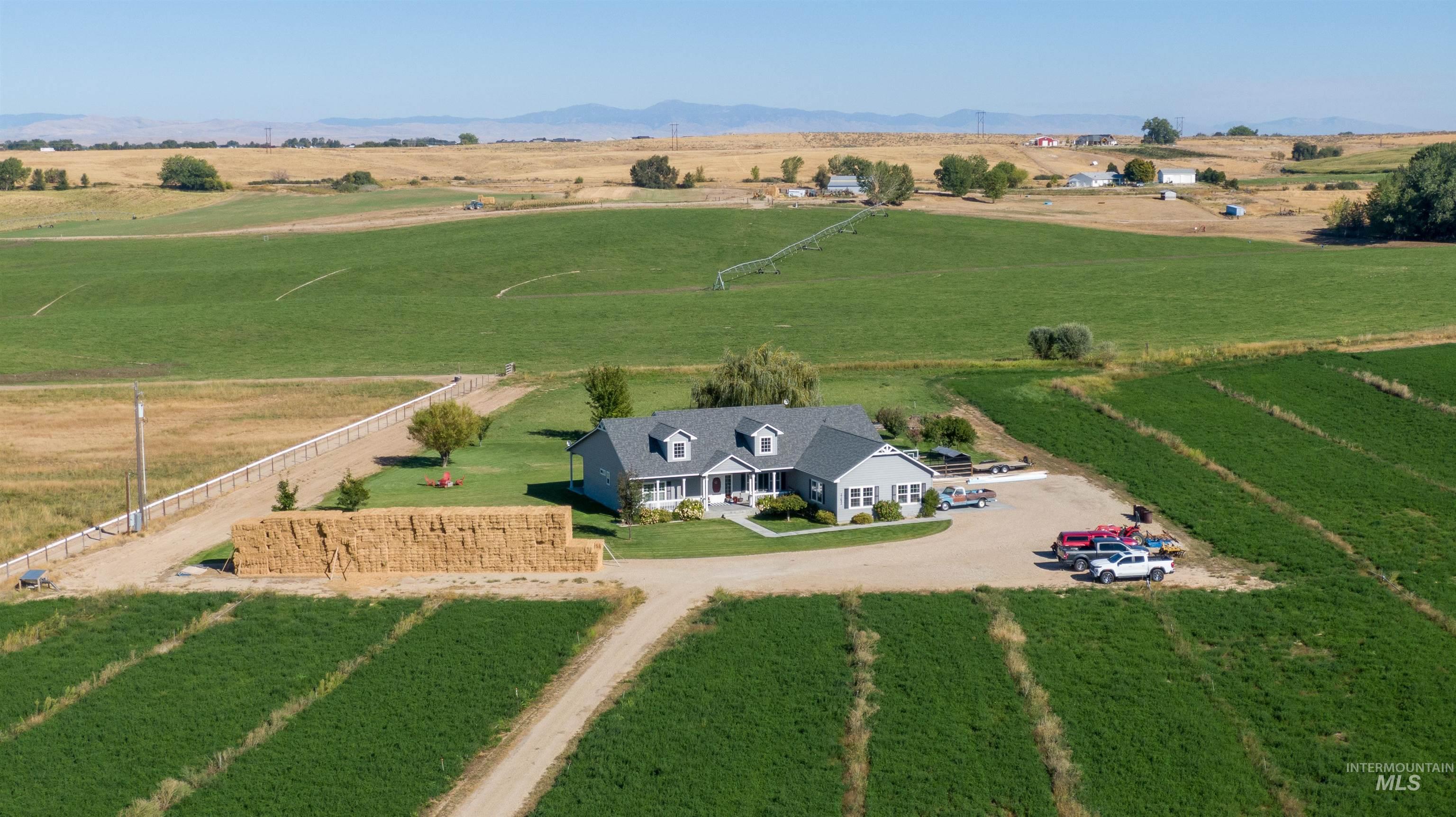 27652 Hop Rd, Caldwell, Idaho 83607, 3 Bedrooms, 2.5 Bathrooms, Residential For Sale, Price $1,749,000,MLS 98980312
