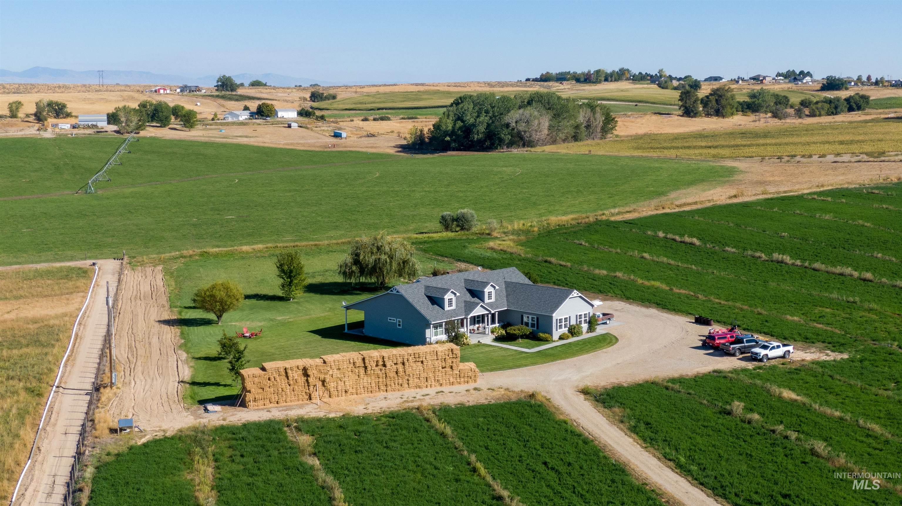 27652 Hop Rd, Caldwell, Idaho 83607, 3 Bedrooms, 2.5 Bathrooms, Residential For Sale, Price $1,749,000,MLS 98980312