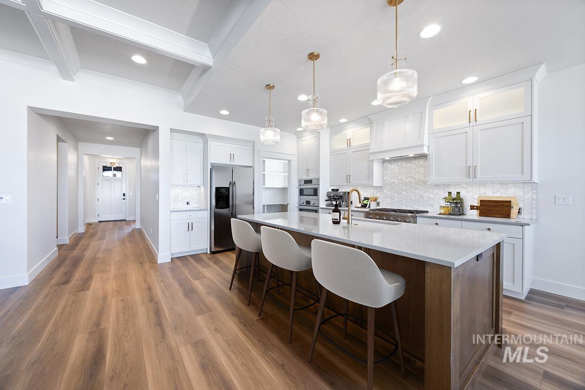 3508 S Cedarhurst Dr., Meridian, Idaho 83642, 3 Bedrooms, 2 Bathrooms, Residential For Sale, Price $611,800,MLS 98980318