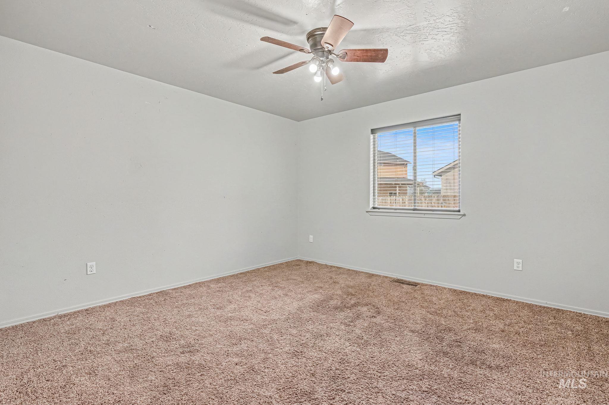 16603 N Fielding Way, Nampa, Idaho 83687, 5 Bedrooms, 3 Bathrooms, Residential For Sale, Price $469,900,MLS 98980320