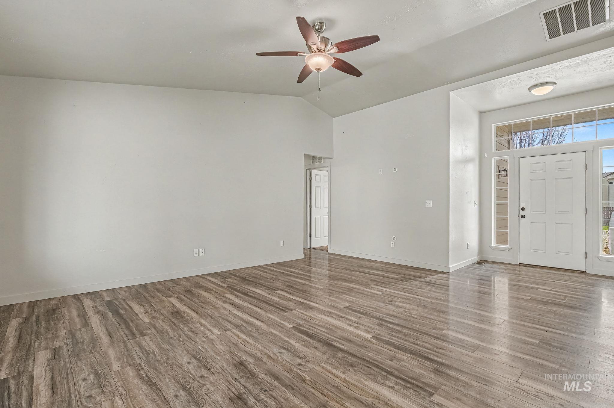 16603 N Fielding Way, Nampa, Idaho 83687, 5 Bedrooms, 3 Bathrooms, Residential For Sale, Price $469,900,MLS 98980320