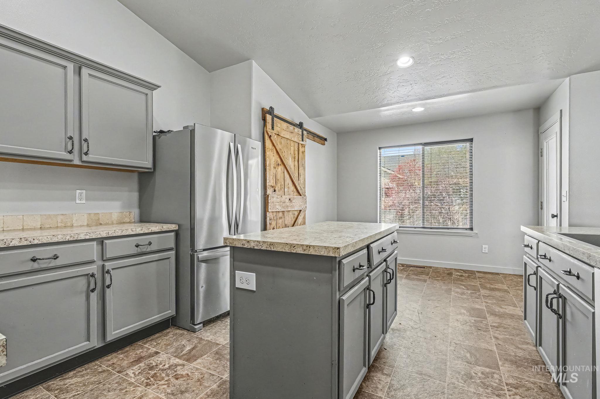 16603 N Fielding Way, Nampa, Idaho 83687, 5 Bedrooms, 3 Bathrooms, Residential For Sale, Price $469,900,MLS 98980320