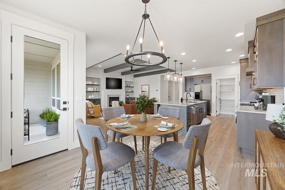 3490 S Cedarhurst Dr., Meridian, Idaho 83642, 3 Bedrooms, 2 Bathrooms, Residential For Sale, Price $607,800,MLS 98980321