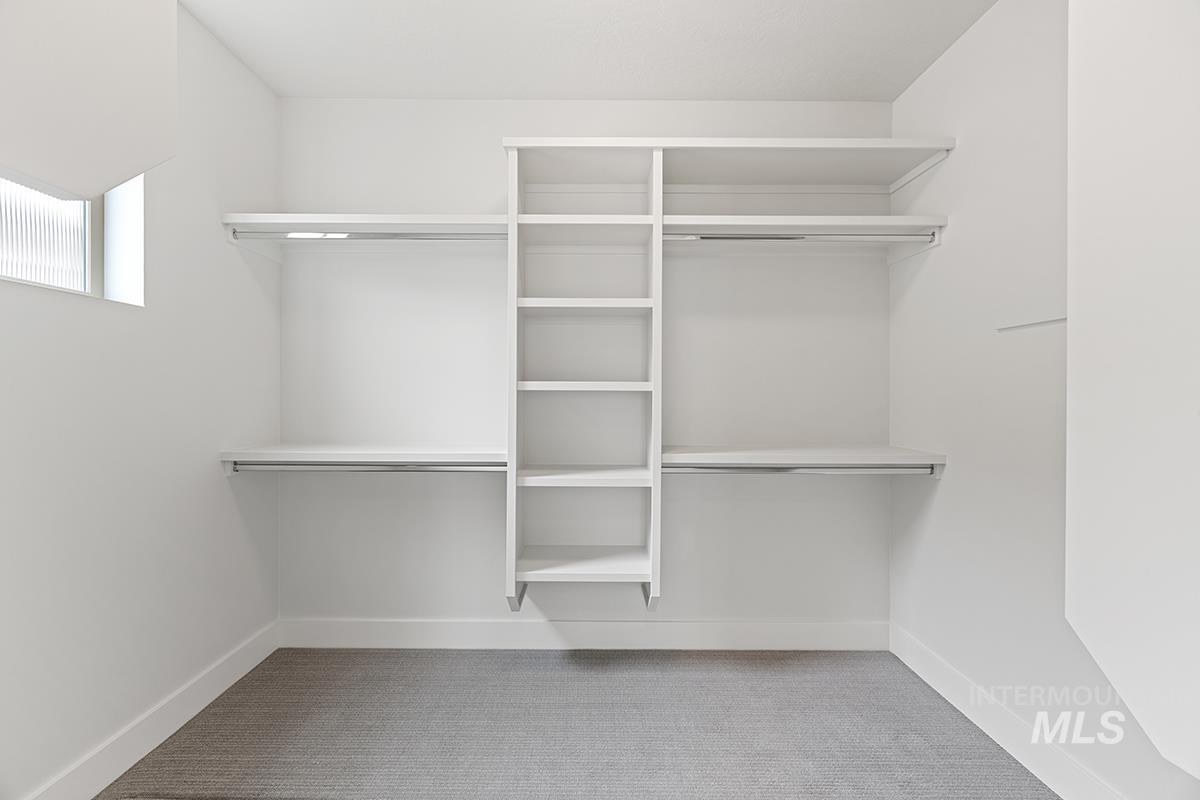 3490 S Cedarhurst Dr., Meridian, Idaho 83642, 3 Bedrooms, 2 Bathrooms, Residential For Sale, Price $607,800,MLS 98980321