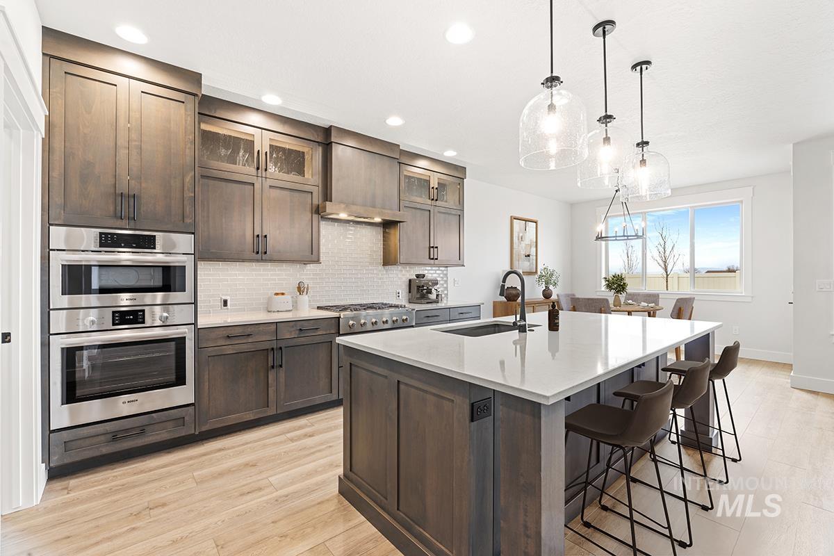 3490 S Cedarhurst Dr., Meridian, Idaho 83642, 3 Bedrooms, 2 Bathrooms, Residential For Sale, Price $607,800,MLS 98980321