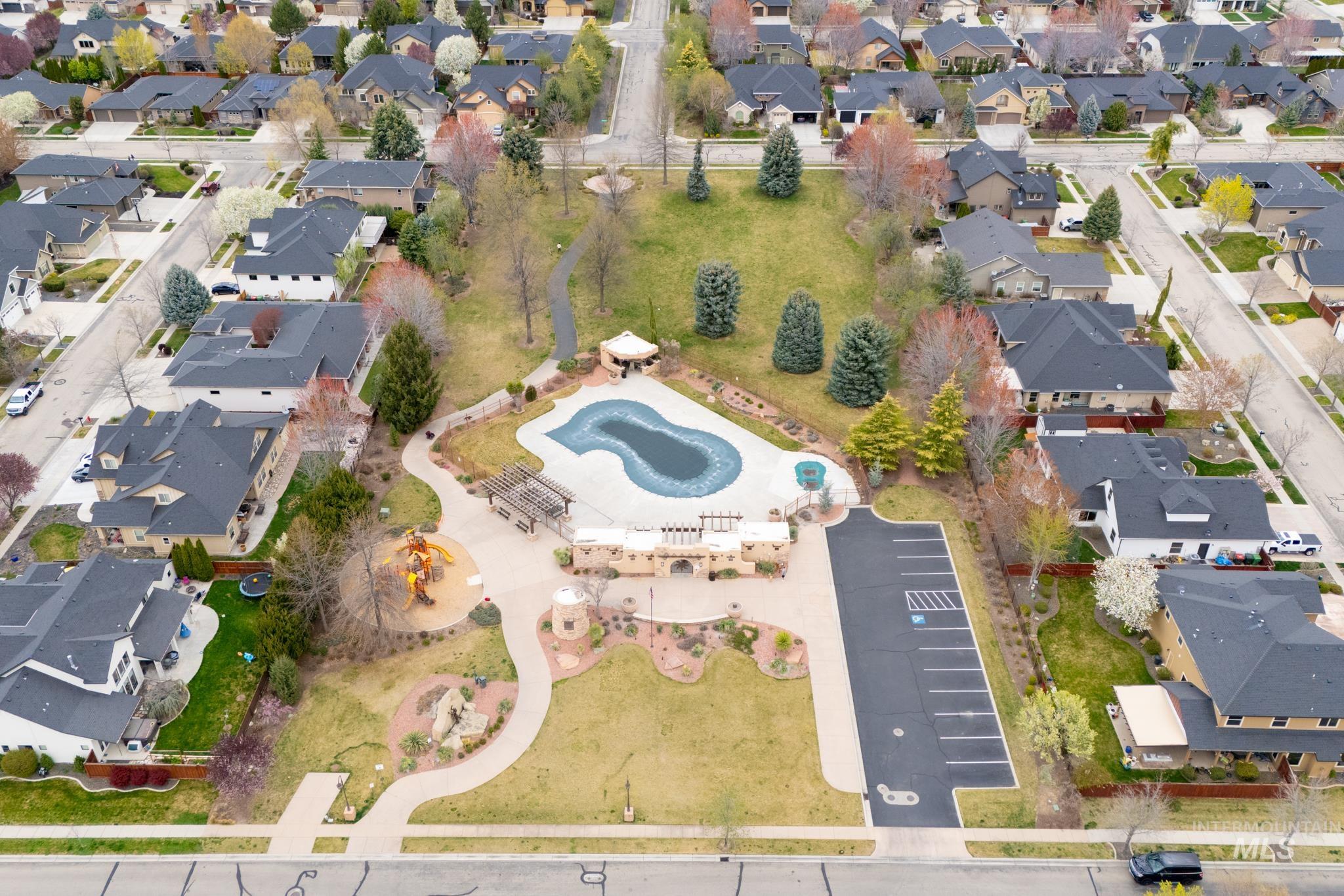 619 E Bonita Canyon, Meridian, Idaho 83642, 5 Bedrooms, 3 Bathrooms, Residential For Sale, Price $710,000,MLS 98980324