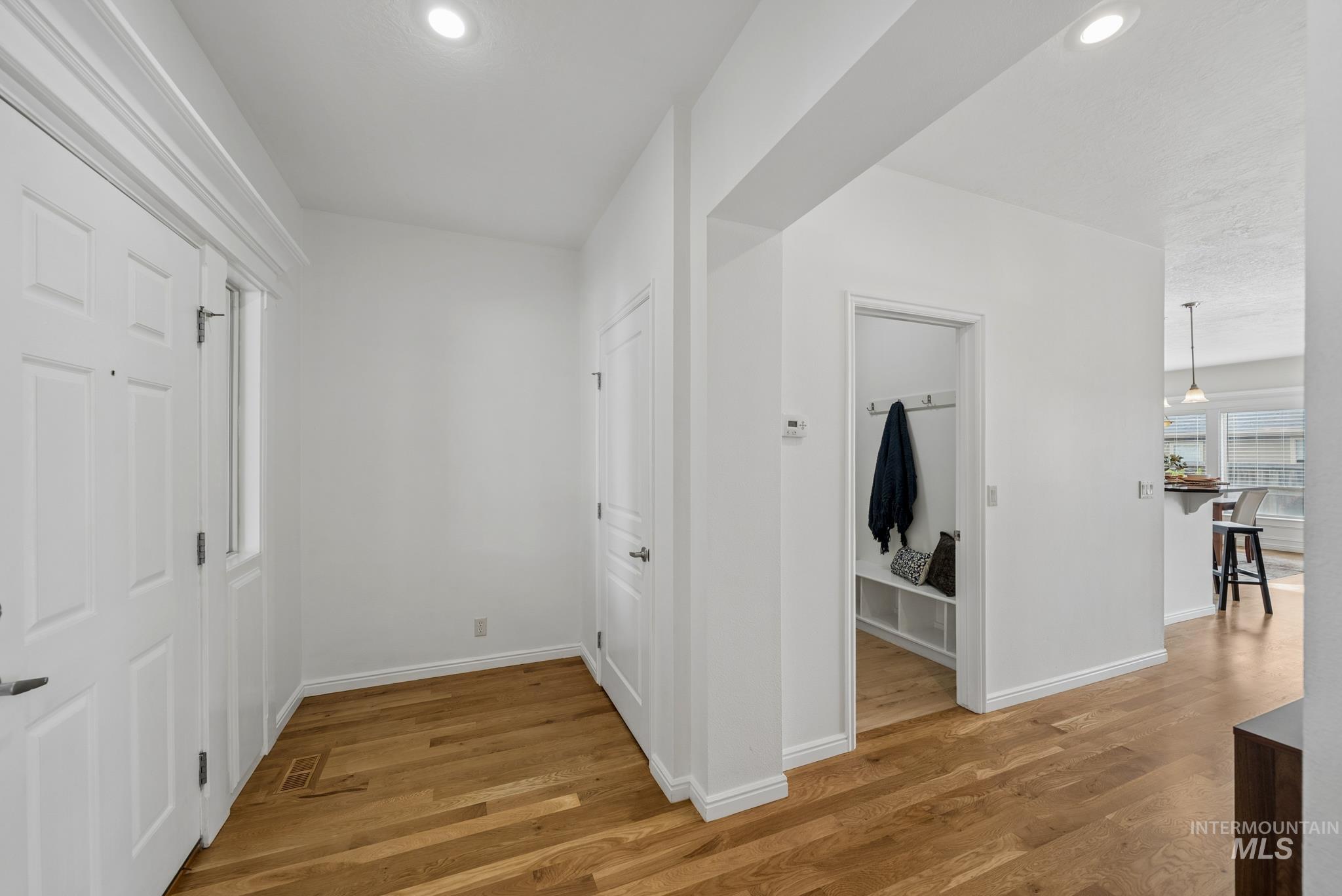 619 E Bonita Canyon, Meridian, Idaho 83642, 5 Bedrooms, 3 Bathrooms, Residential For Sale, Price $710,000,MLS 98980324