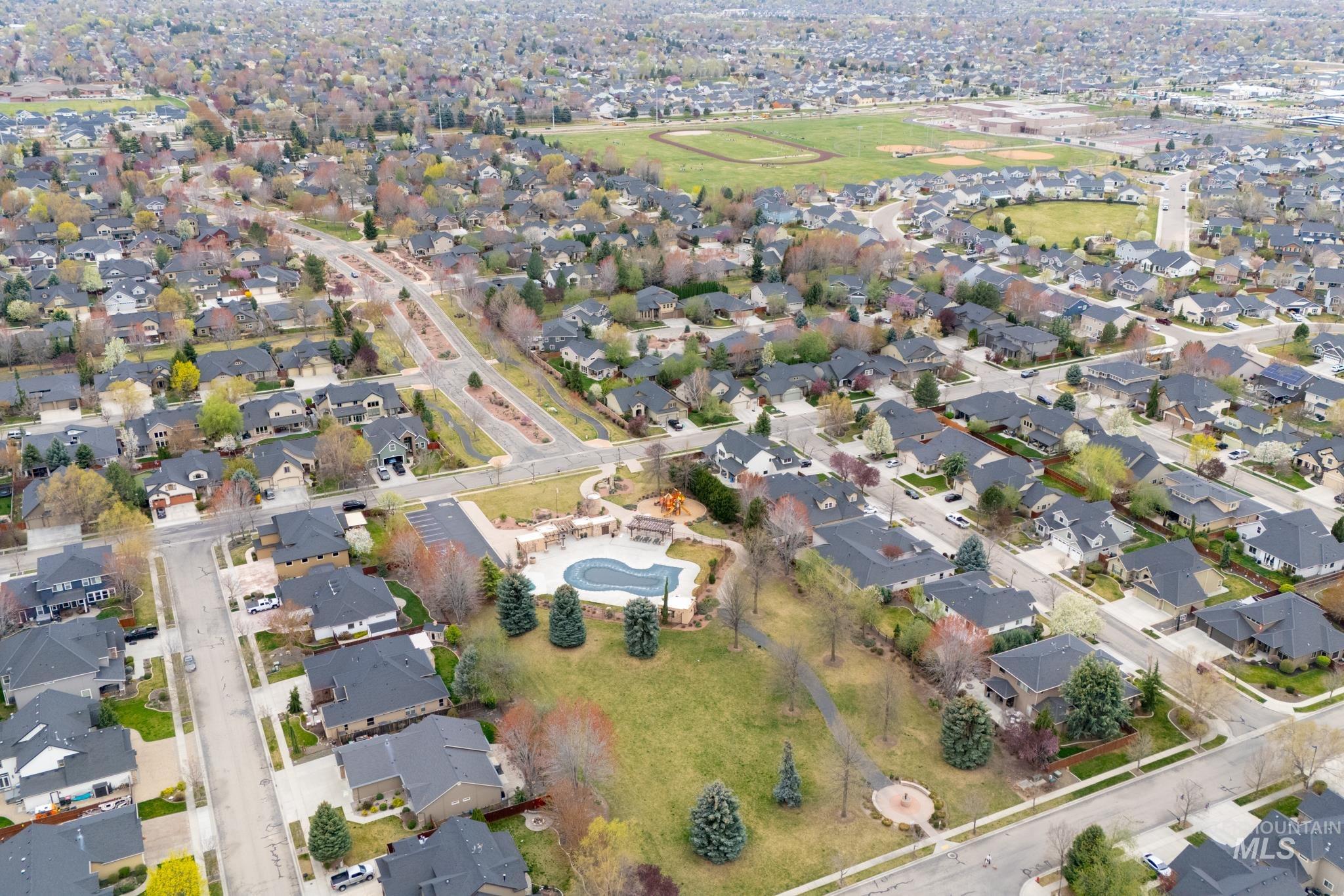 619 E Bonita Canyon, Meridian, Idaho 83642, 5 Bedrooms, 3 Bathrooms, Residential For Sale, Price $710,000,MLS 98980324