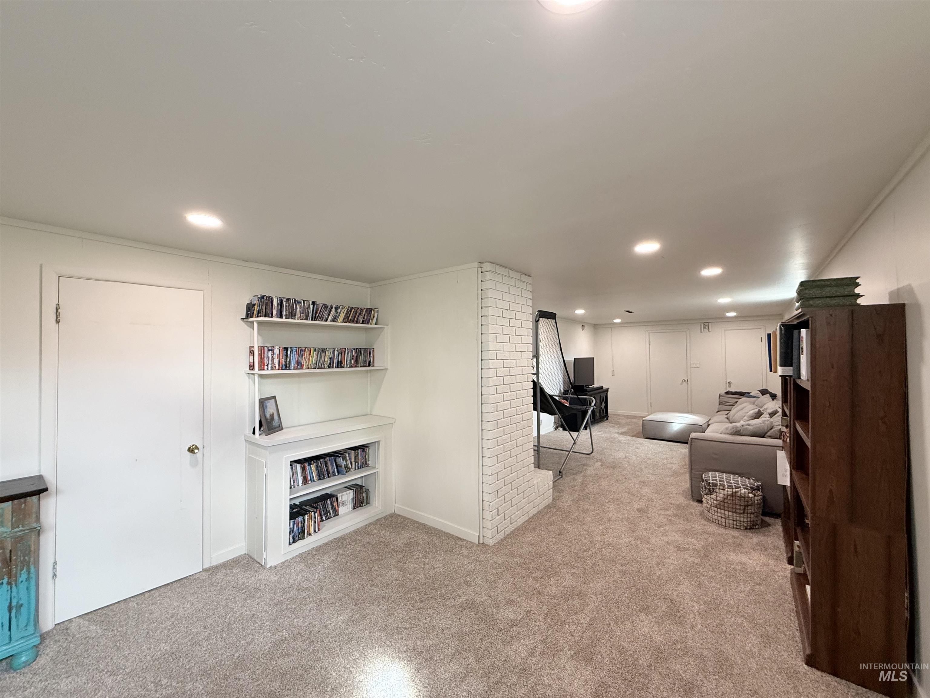 624 20th St., Rupert, Idaho 83350, 5 Bedrooms, 2 Bathrooms, Residential For Sale, Price $428,500,MLS 98980327