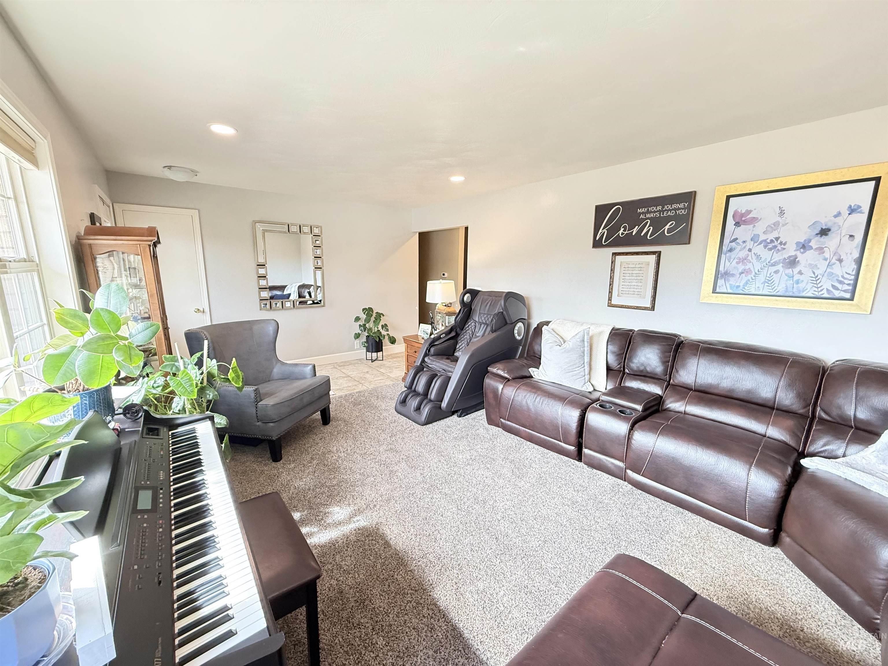 624 20th St., Rupert, Idaho 83350, 5 Bedrooms, 2 Bathrooms, Residential For Sale, Price $428,500,MLS 98980327