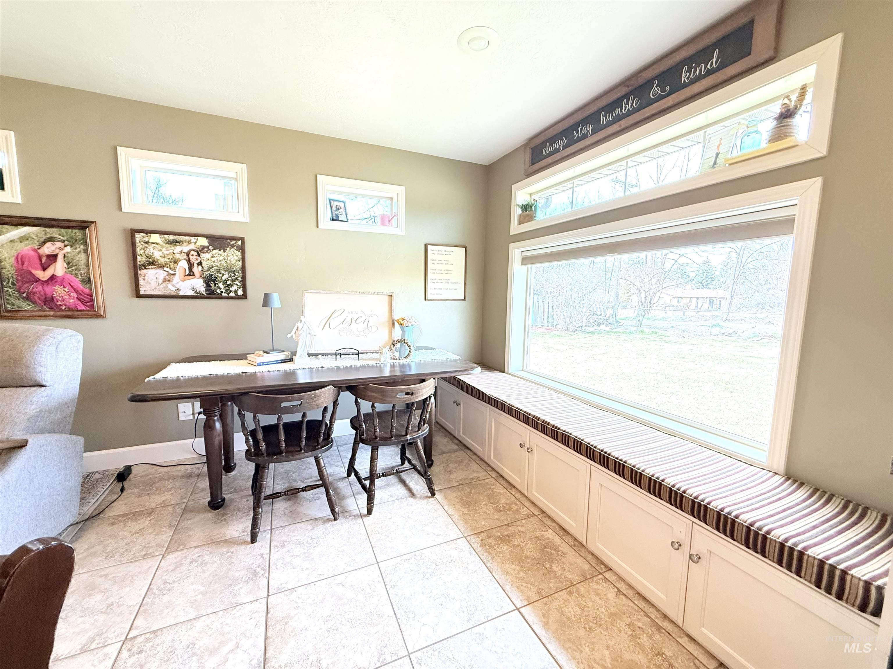 624 20th St., Rupert, Idaho 83350, 5 Bedrooms, 2 Bathrooms, Residential For Sale, Price $428,500,MLS 98980327