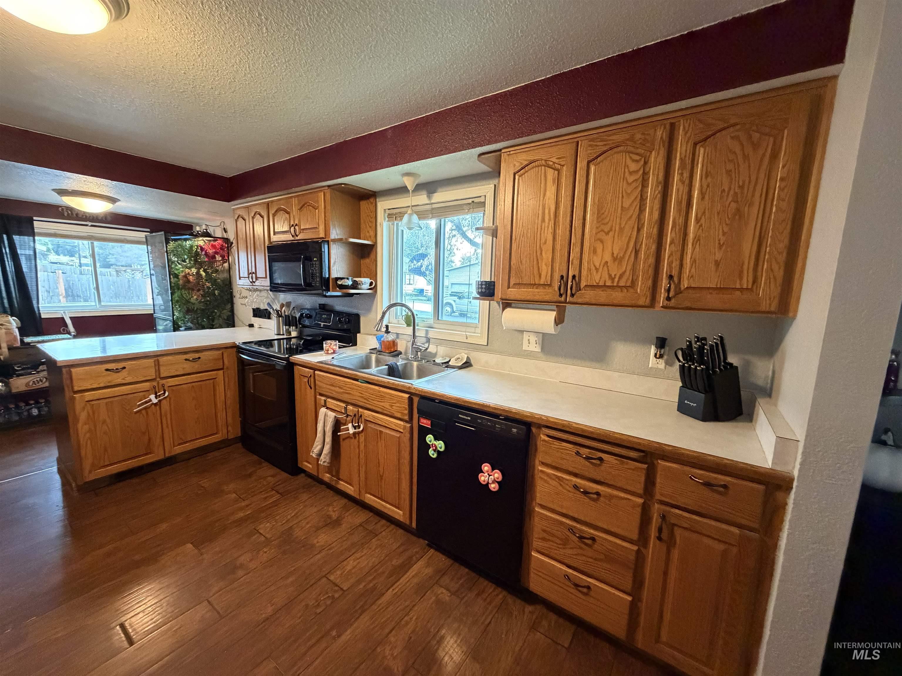 1602 14th Ave., Lewiston, Idaho 83501, 3 Bedrooms, 1.5 Bathrooms, Residential For Sale, Price $337,500,MLS 98980328