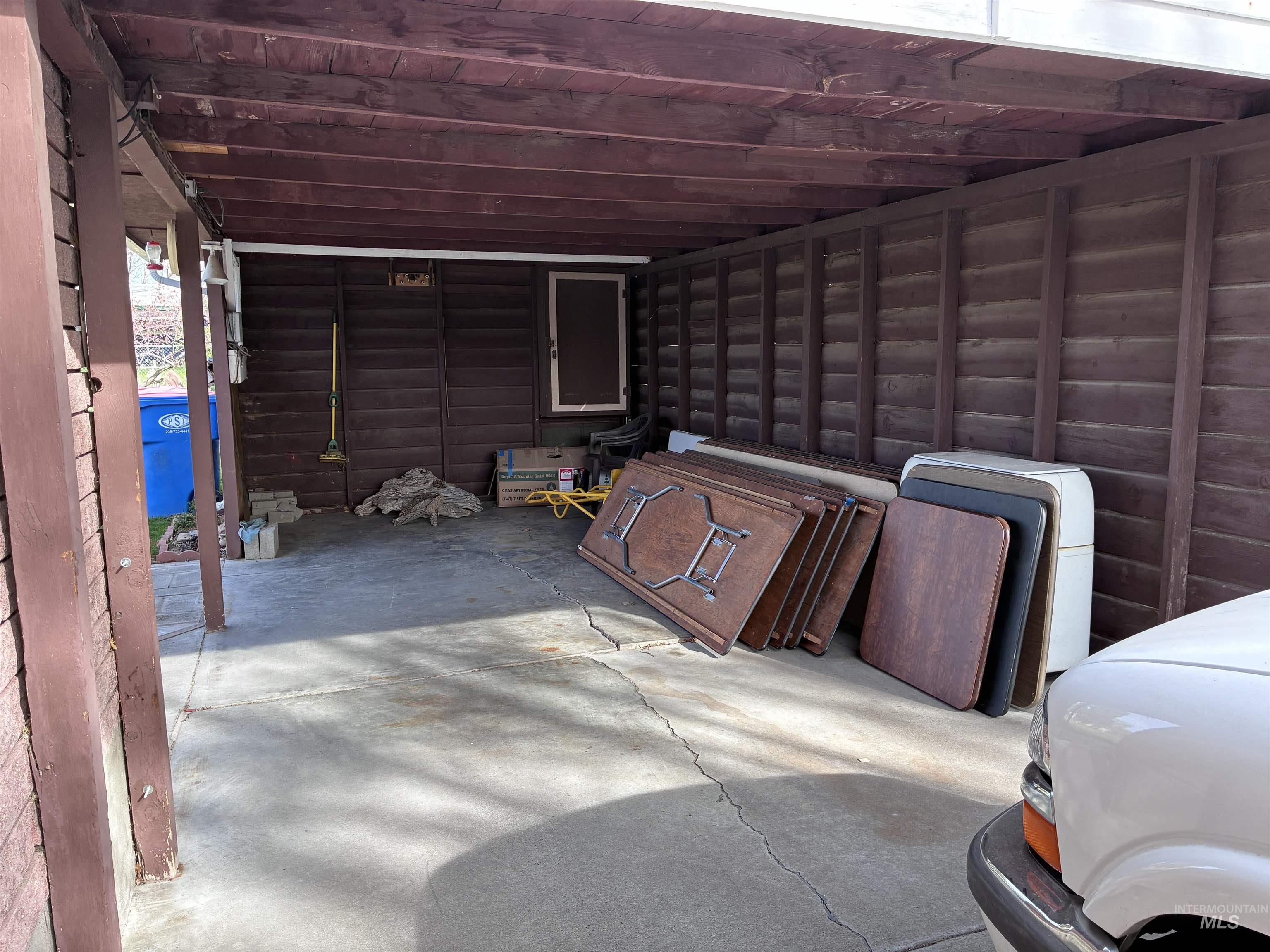 570 Madison St, Twin Falls, Idaho 83301-3843, 4 Bedrooms, 1.5 Bathrooms, Residential For Sale, Price $339,900,MLS 98980329