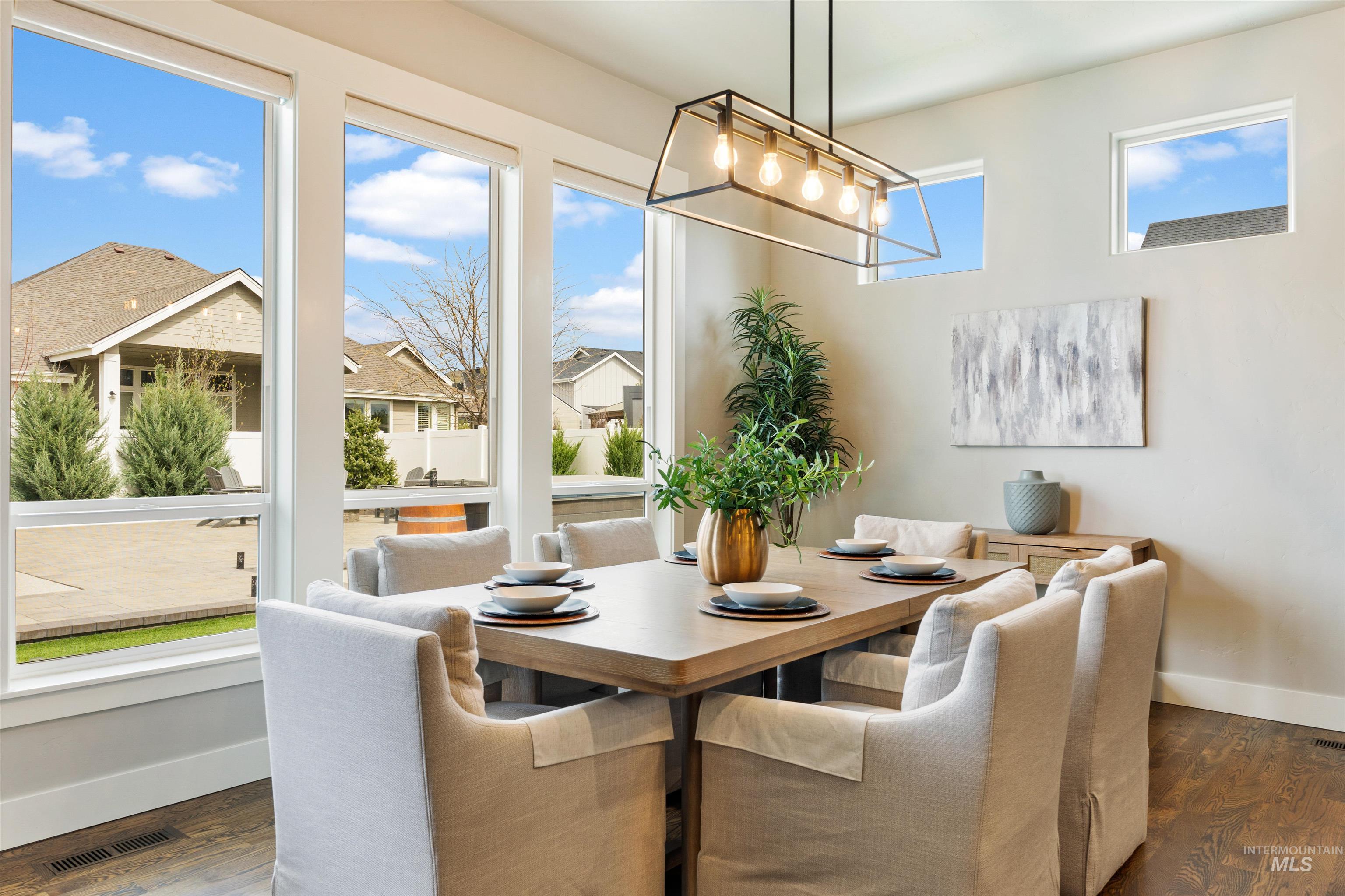 8272 W Sparks Lake Dr, Boise, Idaho 83714, 3 Bedrooms, 3.5 Bathrooms, Residential For Sale, Price $1,249,000,MLS 98980331