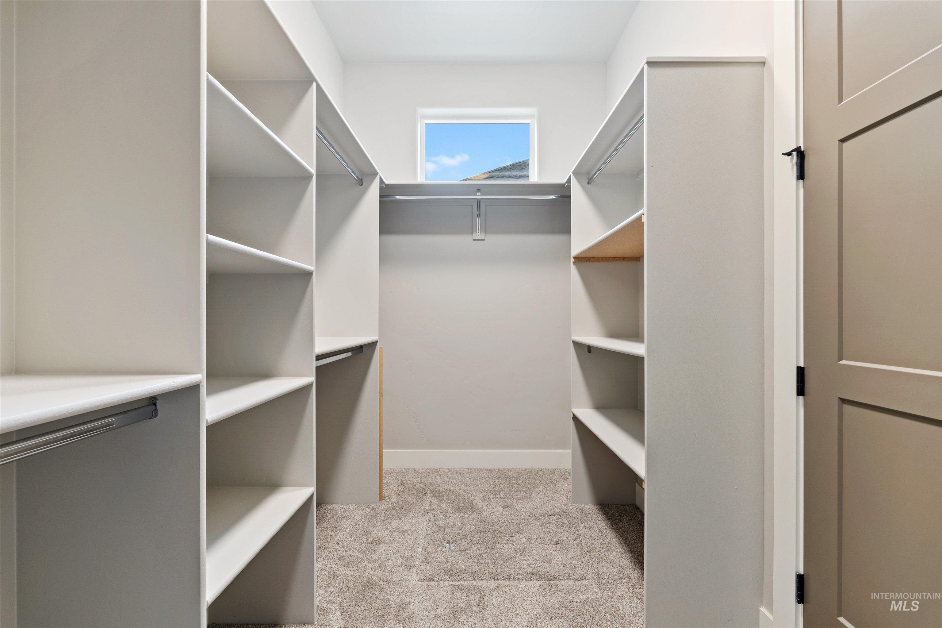 8272 W Sparks Lake Dr, Boise, Idaho 83714, 3 Bedrooms, 3.5 Bathrooms, Residential For Sale, Price $1,249,000,MLS 98980331