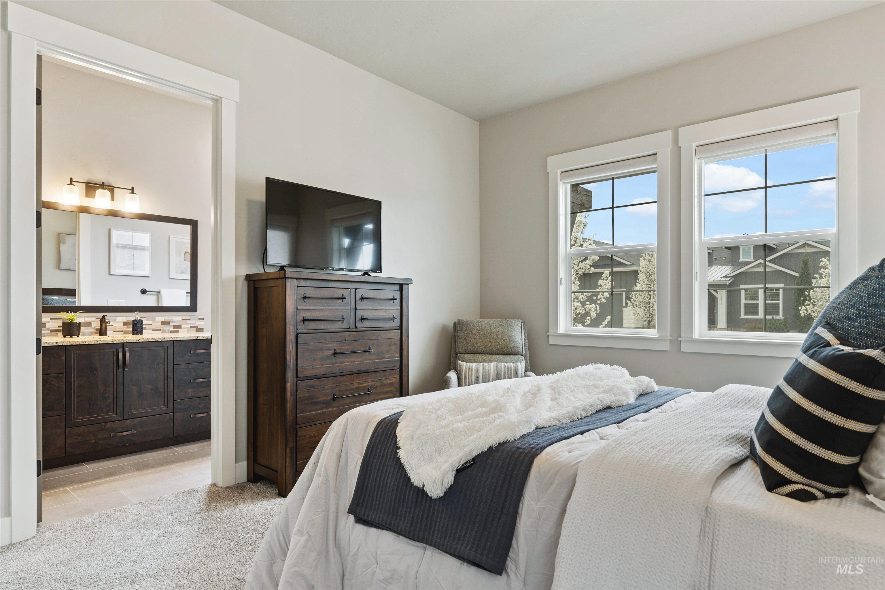 8272 W Sparks Lake Dr, Boise, Idaho 83714, 3 Bedrooms, 3.5 Bathrooms, Residential For Sale, Price $1,249,000,MLS 98980331