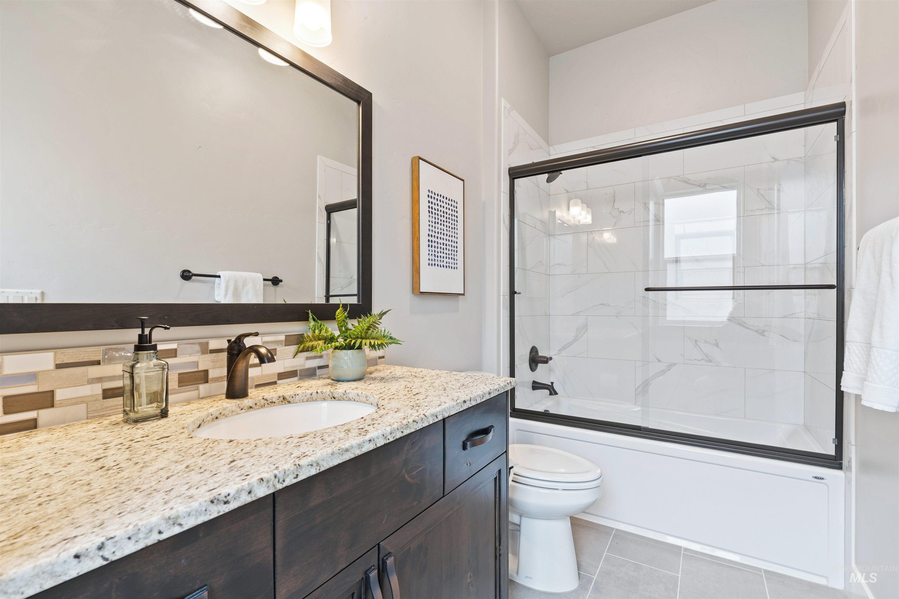 8272 W Sparks Lake Dr, Boise, Idaho 83714, 3 Bedrooms, 3.5 Bathrooms, Residential For Sale, Price $1,249,000,MLS 98980331