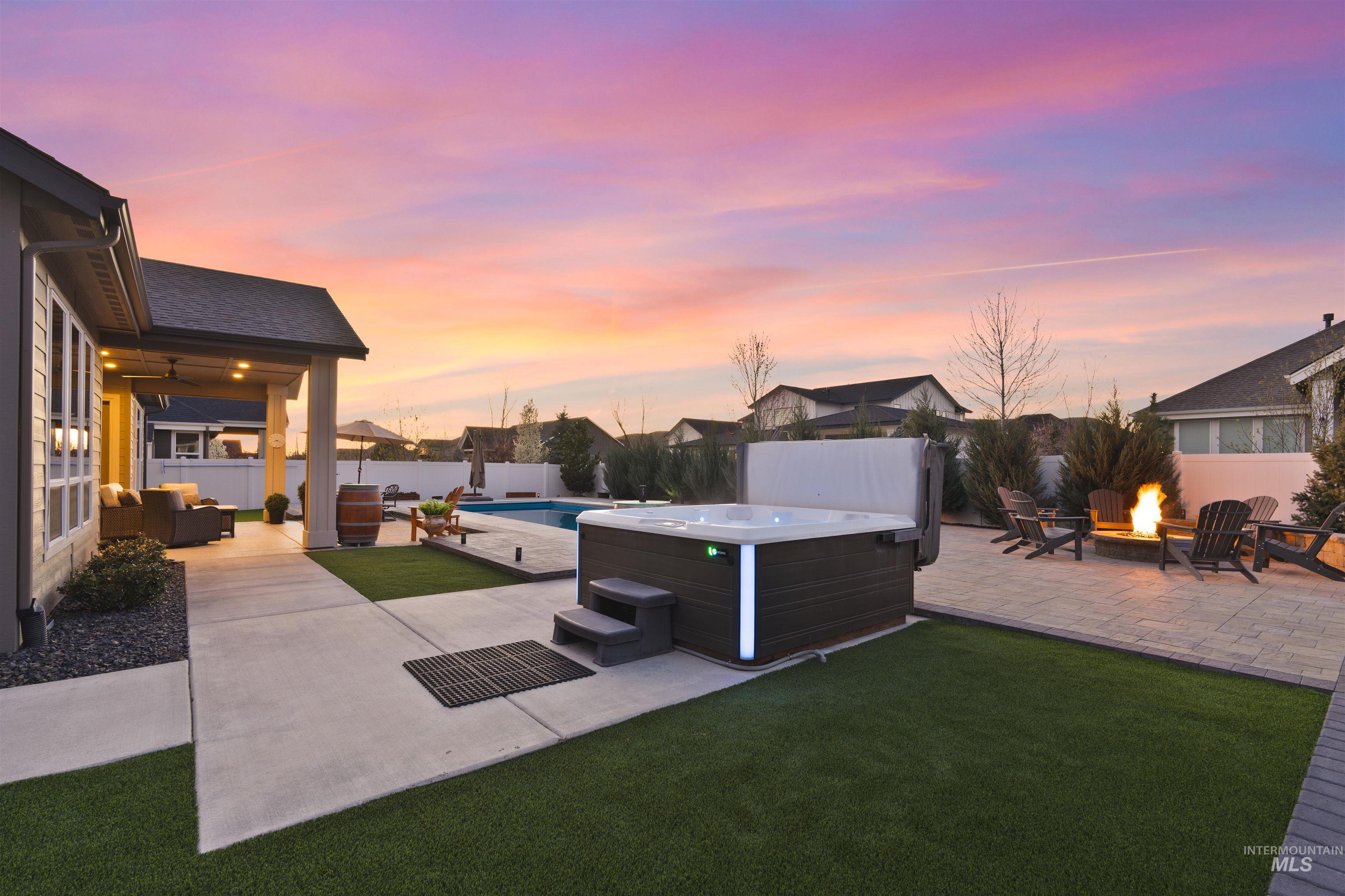 8272 W Sparks Lake Dr, Boise, Idaho 83714, 3 Bedrooms, 3.5 Bathrooms, Residential For Sale, Price $1,249,000,MLS 98980331