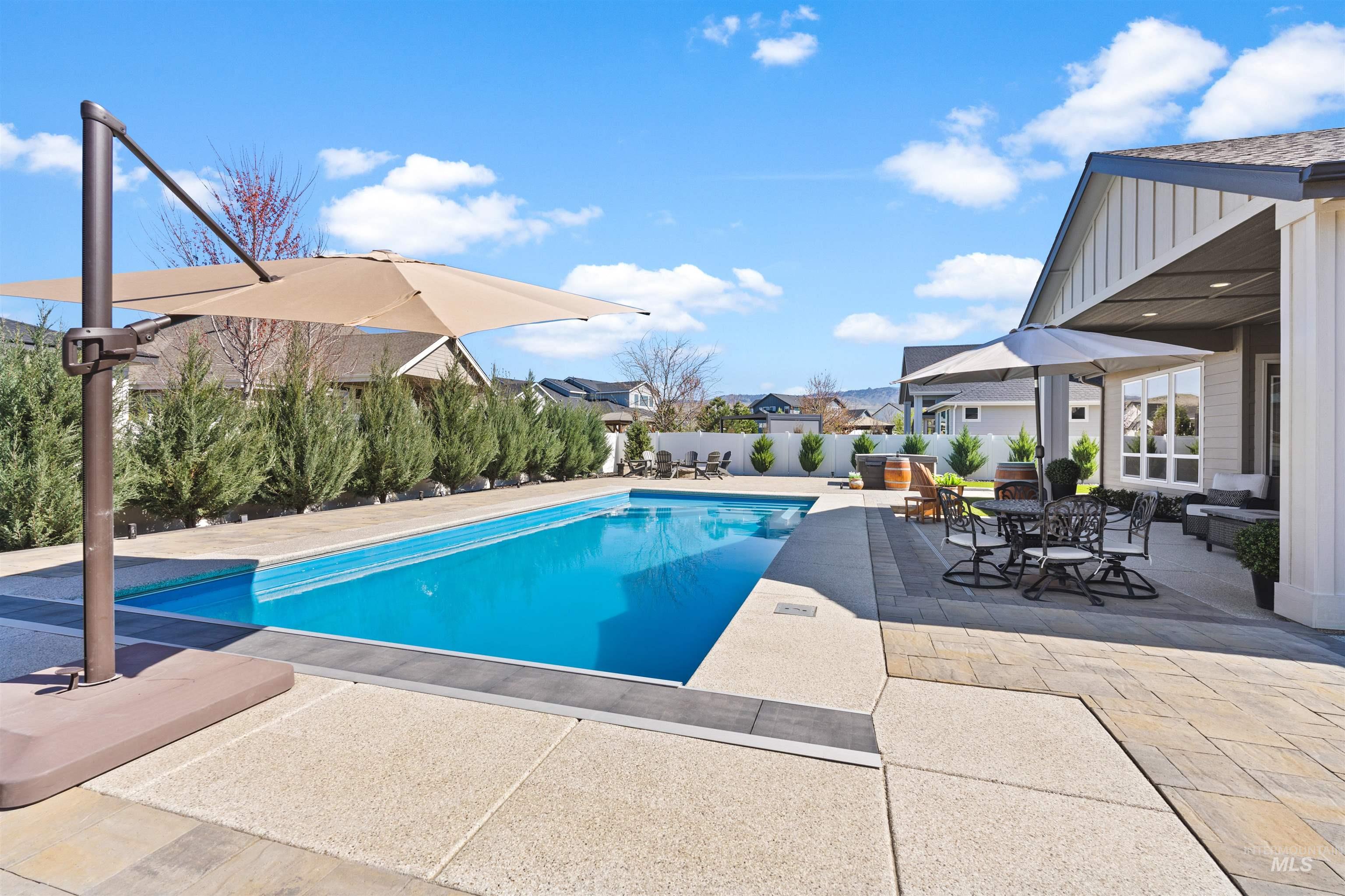 8272 W Sparks Lake Dr, Boise, Idaho 83714, 3 Bedrooms, 3.5 Bathrooms, Residential For Sale, Price $1,249,000,MLS 98980331