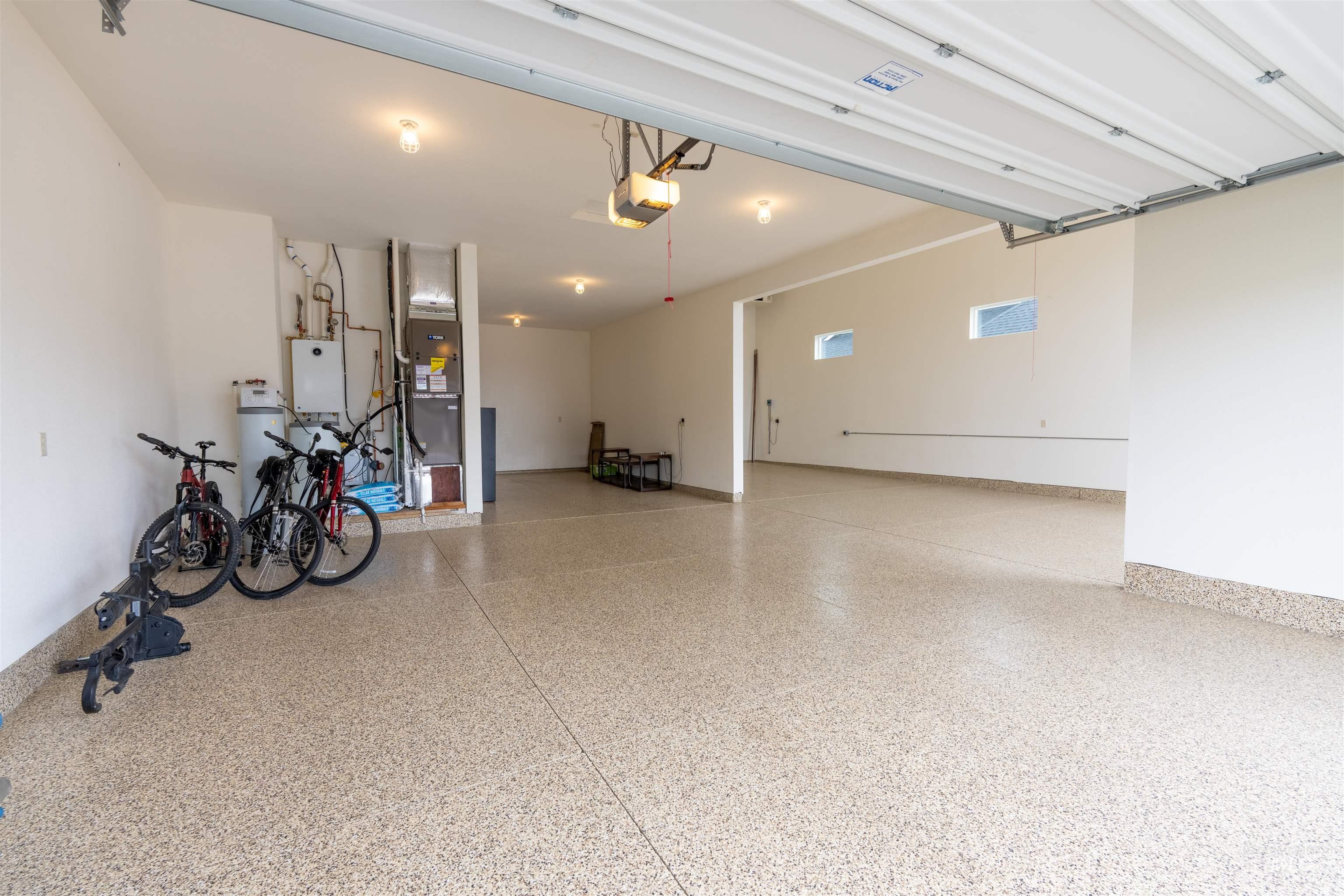 8272 W Sparks Lake Dr, Boise, Idaho 83714, 3 Bedrooms, 3.5 Bathrooms, Residential For Sale, Price $1,249,000,MLS 98980331