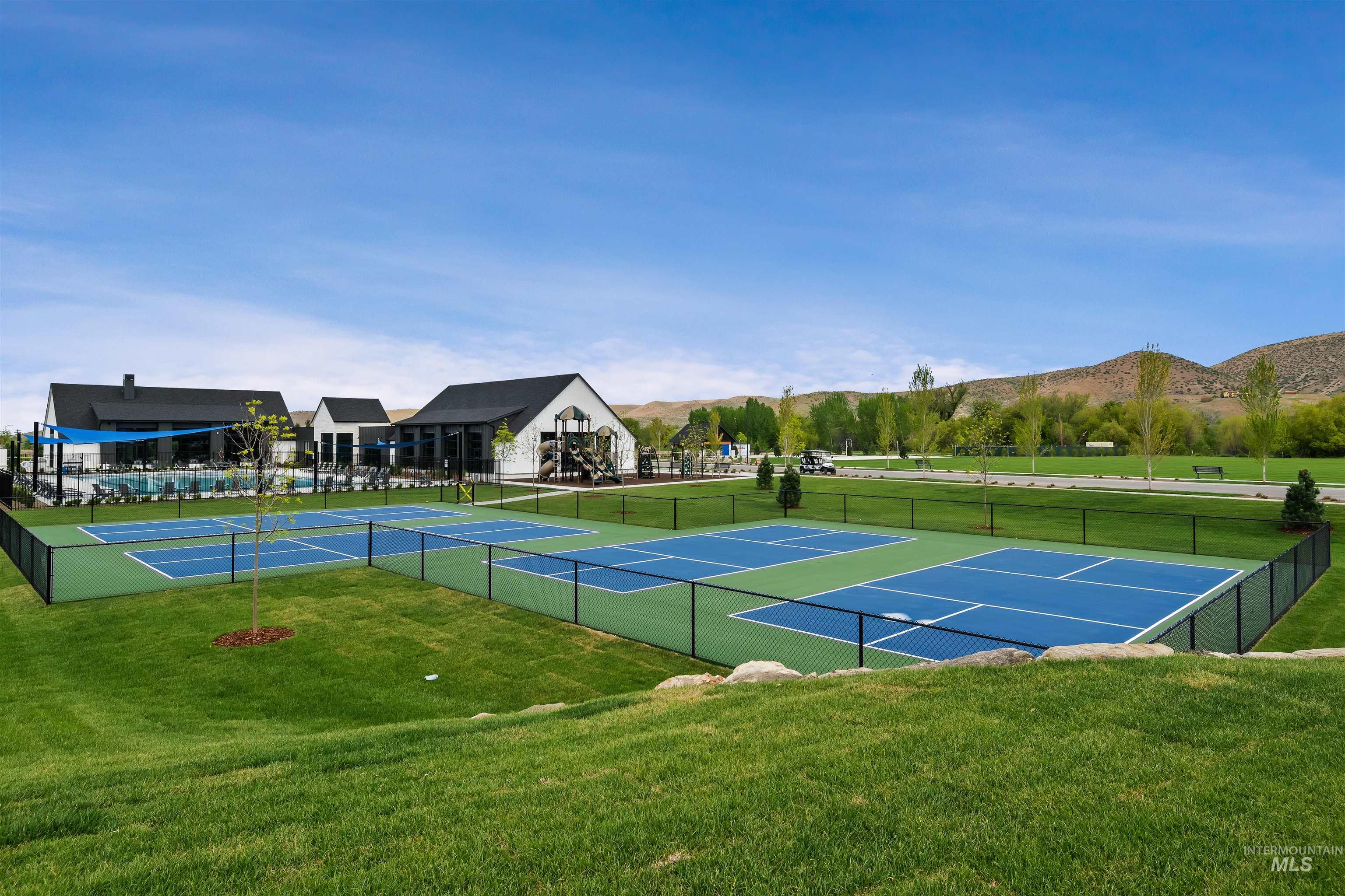 8272 W Sparks Lake Dr, Boise, Idaho 83714, 3 Bedrooms, 3.5 Bathrooms, Residential For Sale, Price $1,249,000,MLS 98980331