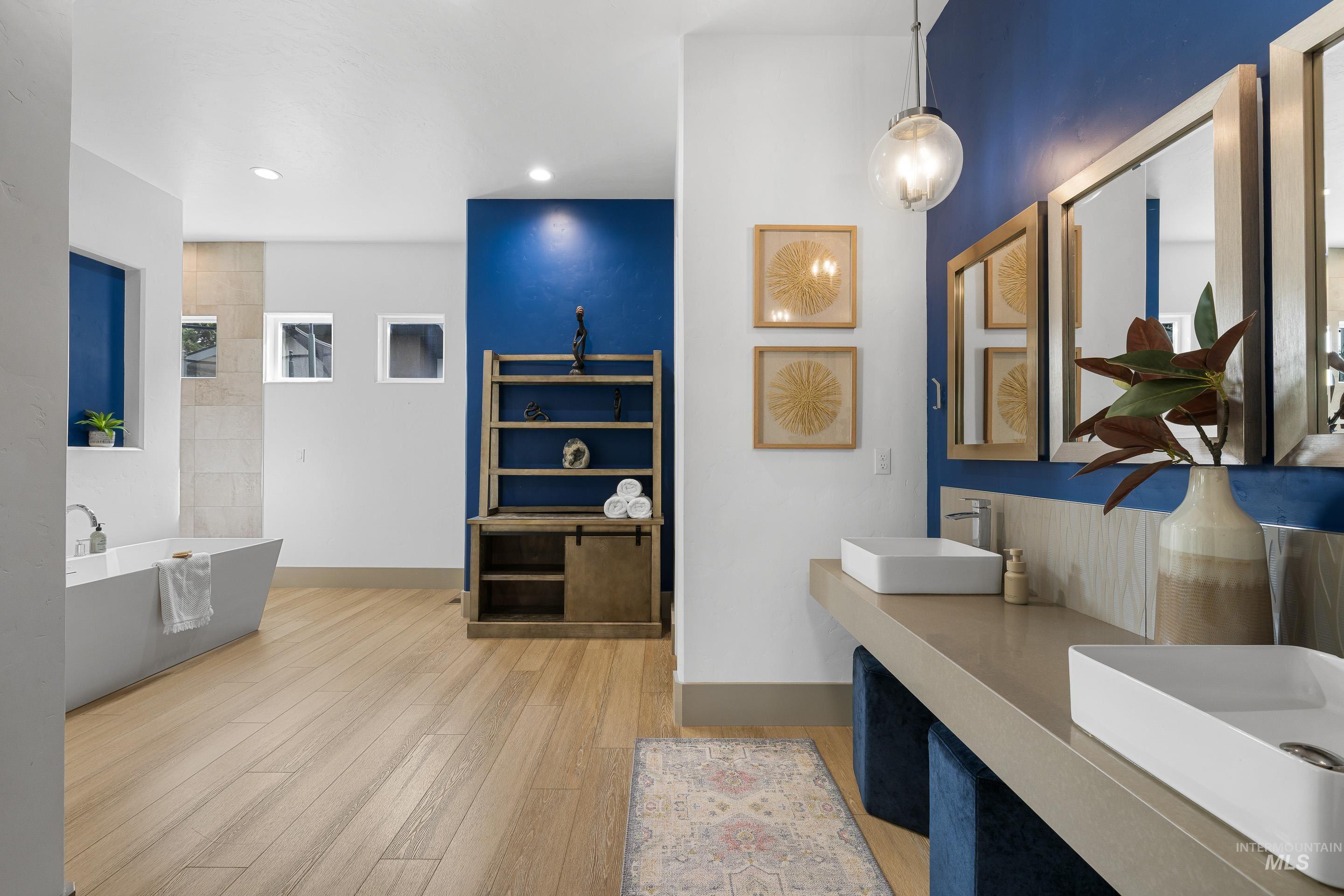 3160 N Duane Dr., Meridian, Idaho 83646, 5 Bedrooms, 5 Bathrooms, Residential For Sale, Price $1,590,000,MLS 98980332