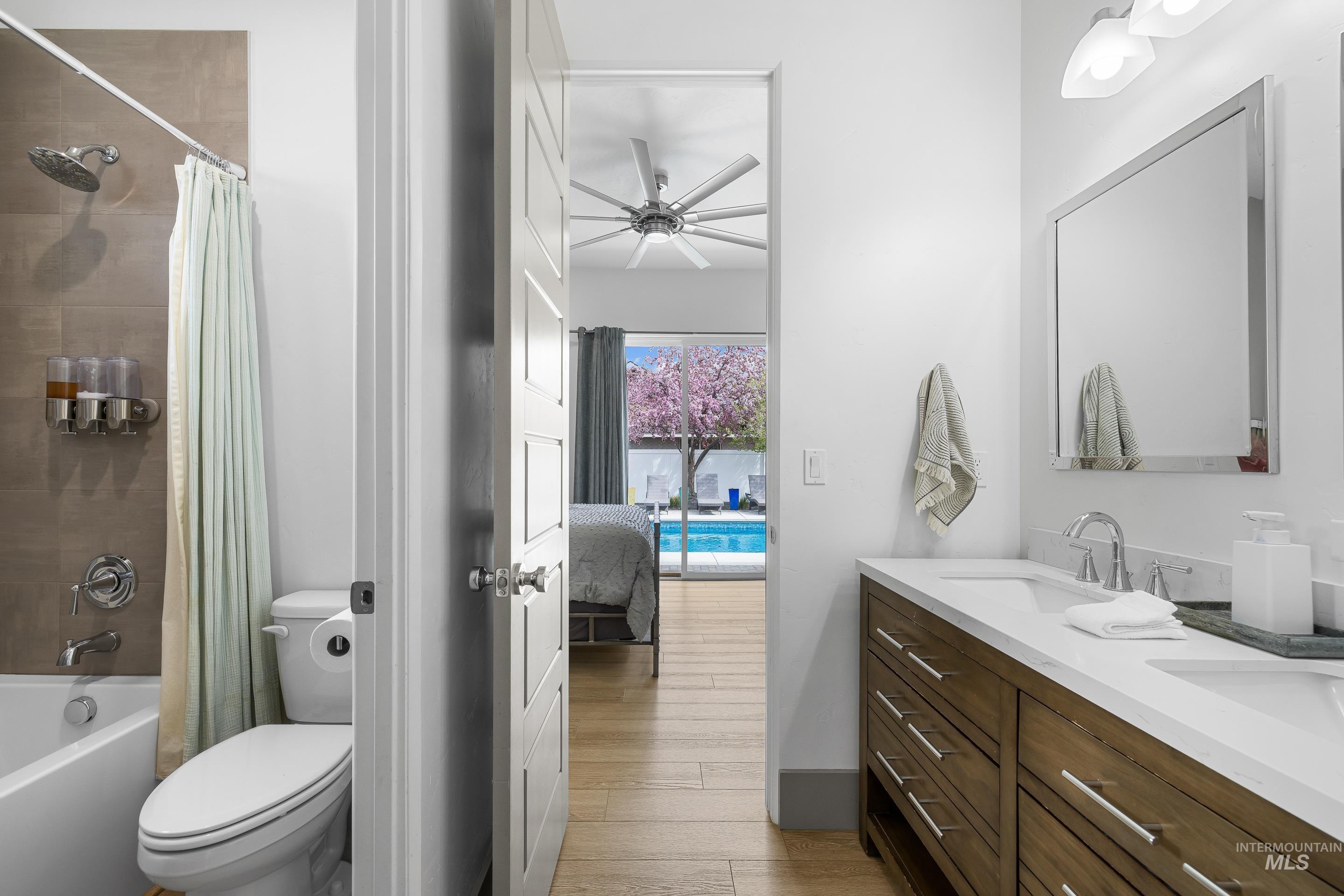 3160 N Duane Dr., Meridian, Idaho 83646, 5 Bedrooms, 5 Bathrooms, Residential For Sale, Price $1,590,000,MLS 98980332