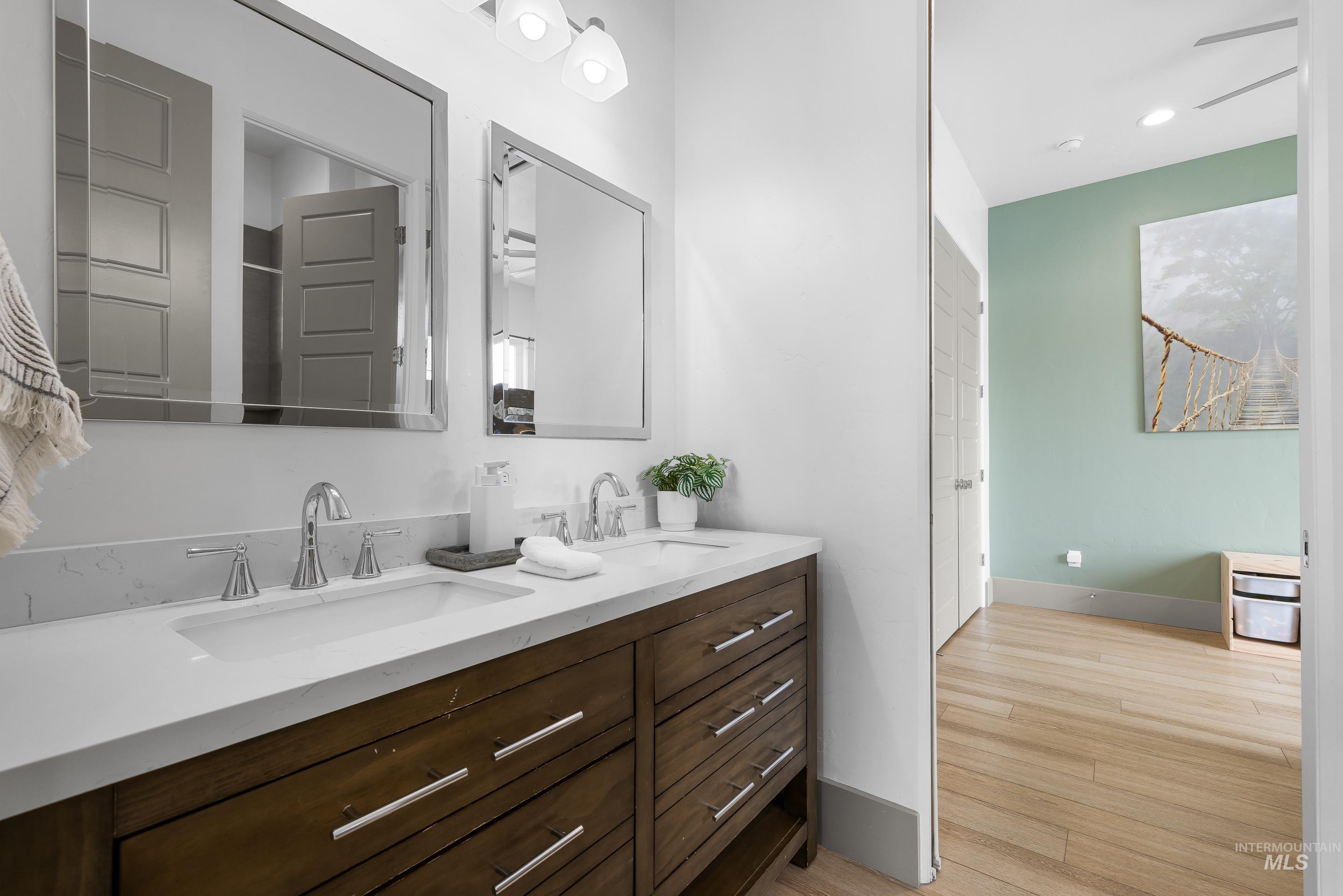 3160 N Duane Dr., Meridian, Idaho 83646, 5 Bedrooms, 5 Bathrooms, Residential For Sale, Price $1,590,000,MLS 98980332