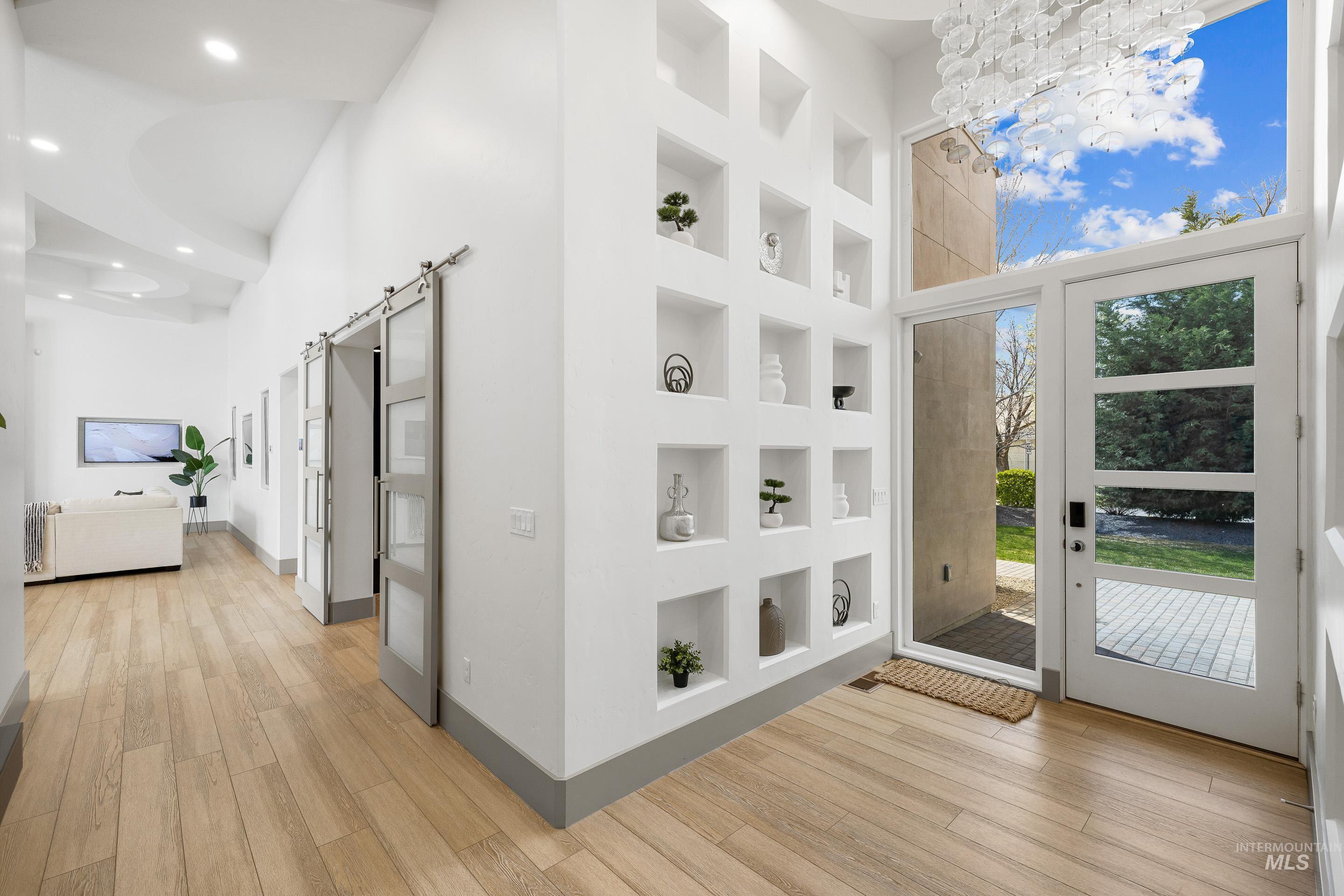 3160 N Duane Dr., Meridian, Idaho 83646, 5 Bedrooms, 5 Bathrooms, Residential For Sale, Price $1,590,000,MLS 98980332