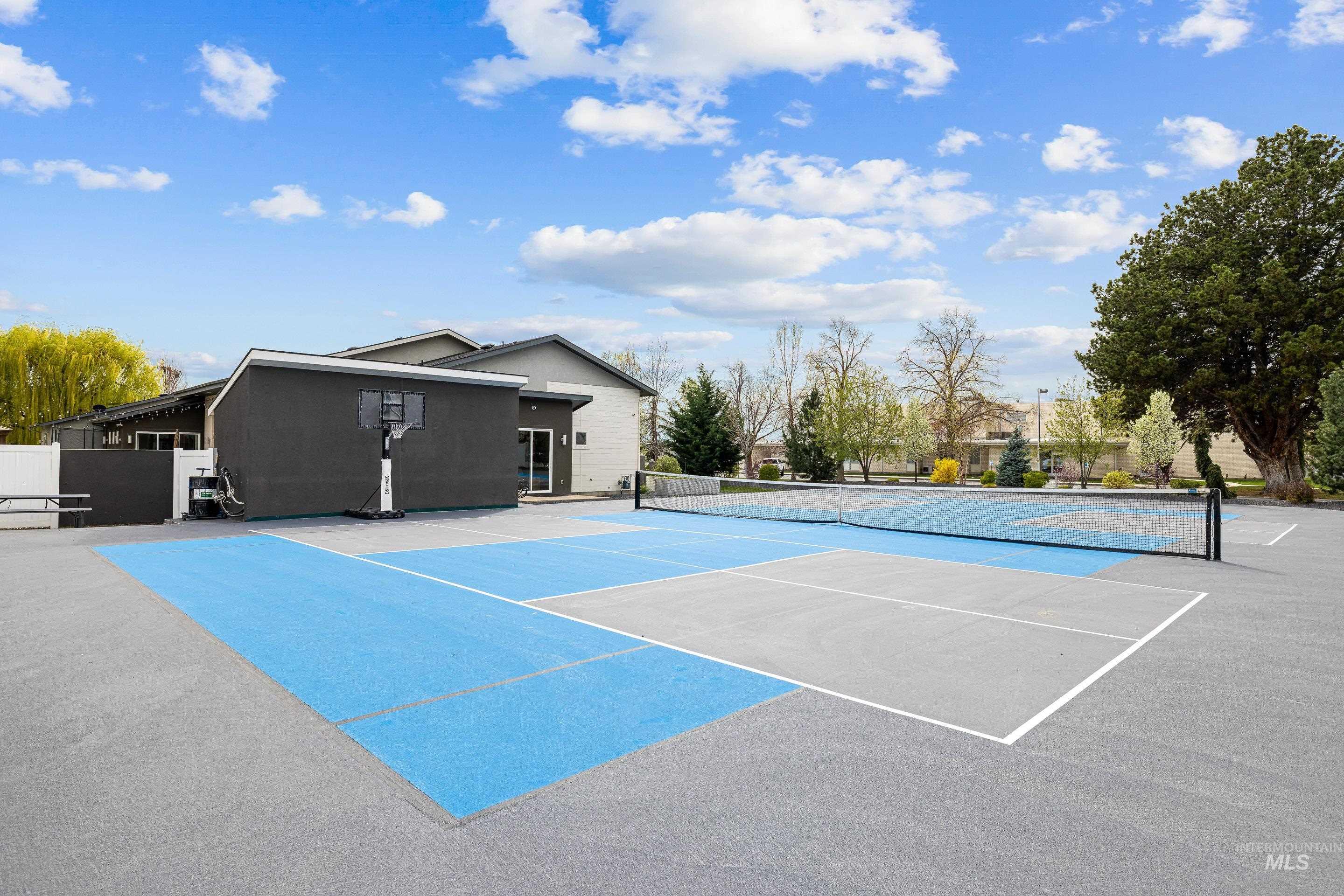 3160 N Duane Dr., Meridian, Idaho 83646, 5 Bedrooms, 5 Bathrooms, Residential For Sale, Price $1,590,000,MLS 98980332