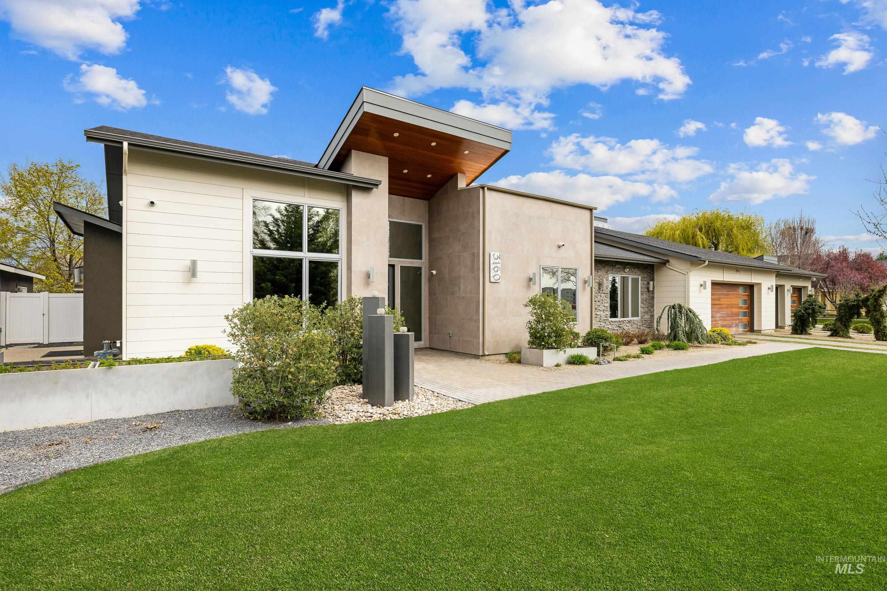 3160 N Duane Dr., Meridian, Idaho 83646, 5 Bedrooms, 5 Bathrooms, Residential For Sale, Price $1,590,000,MLS 98980332