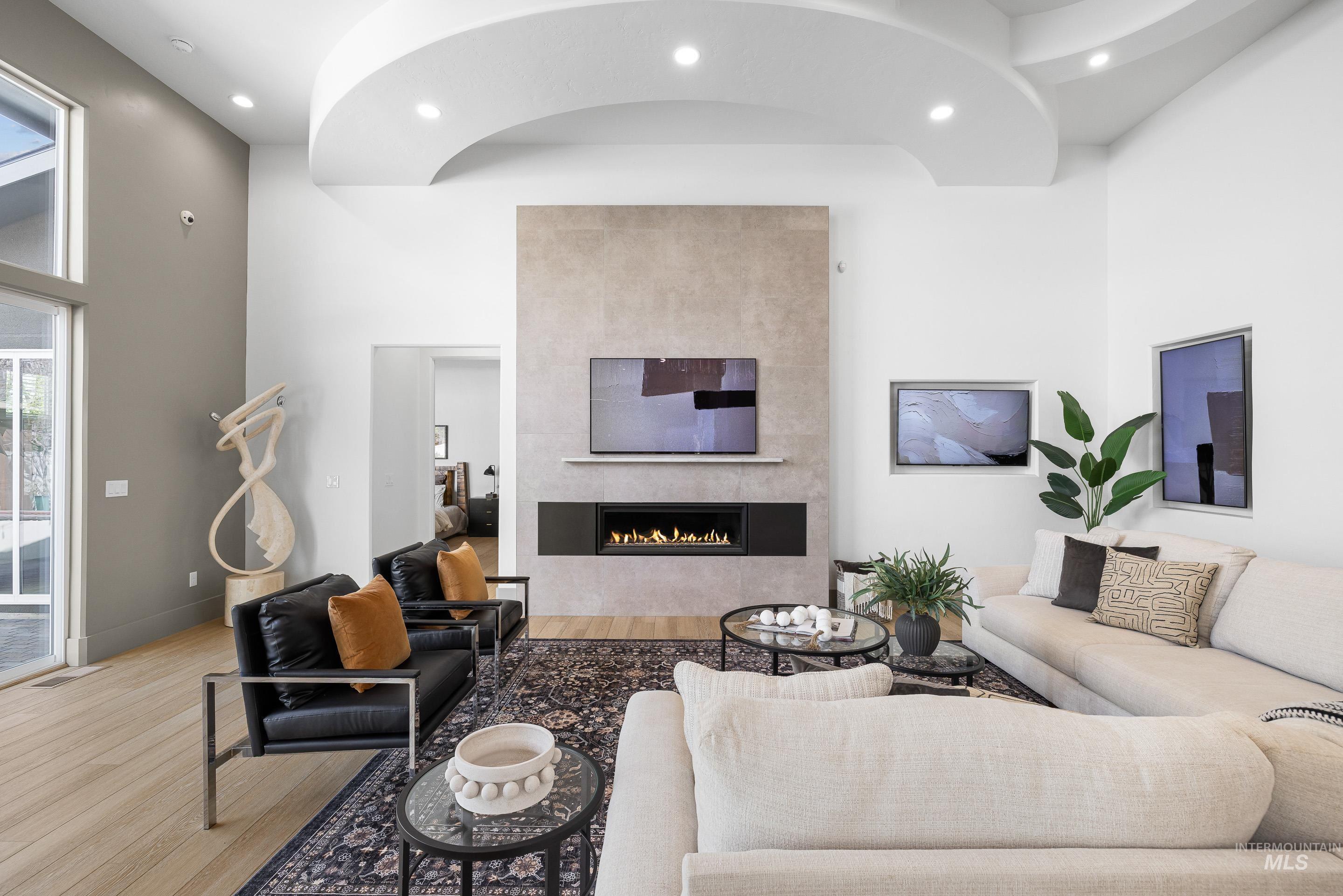 3160 N Duane Dr., Meridian, Idaho 83646, 5 Bedrooms, 5 Bathrooms, Residential For Sale, Price $1,590,000,MLS 98980332