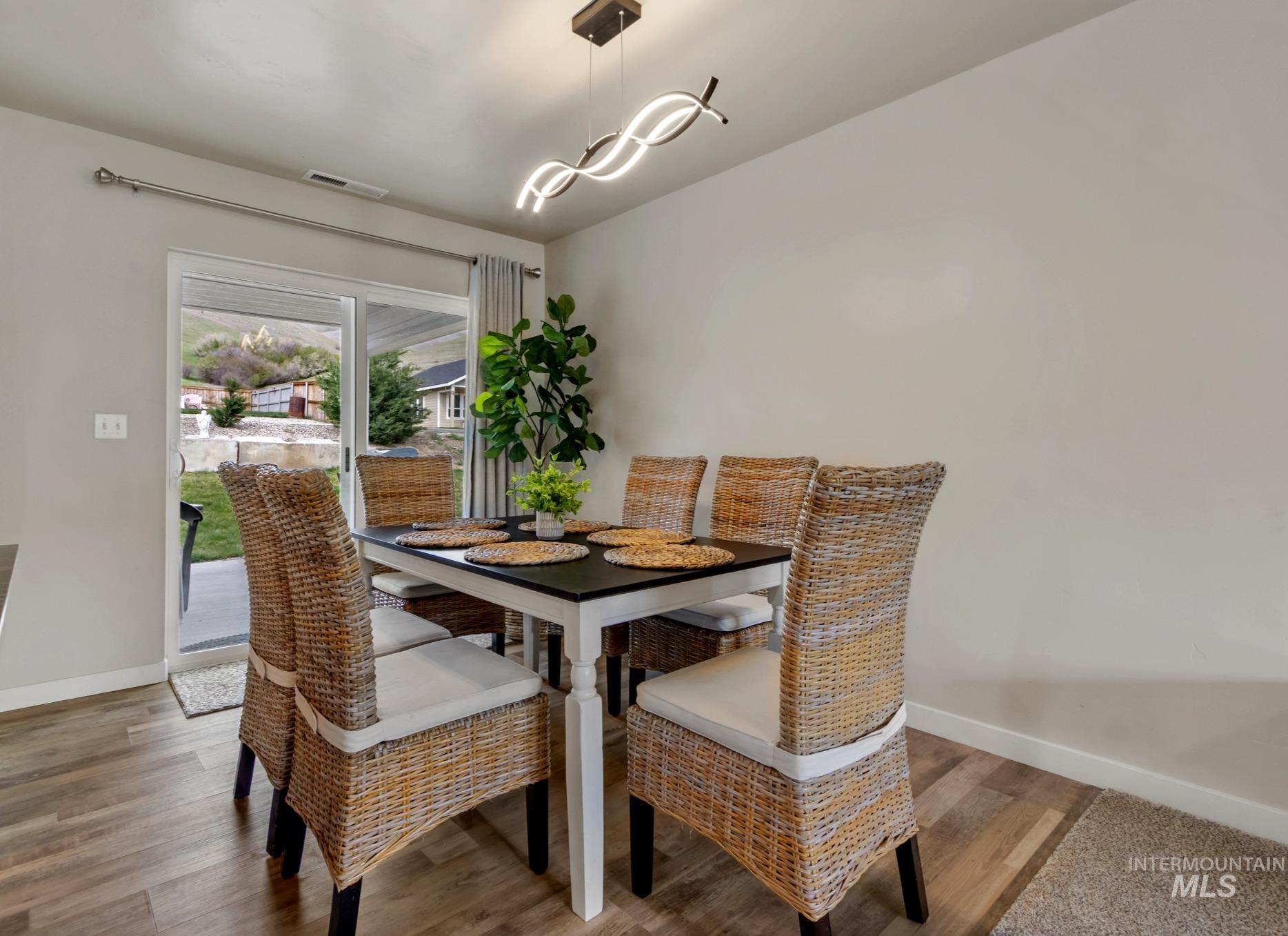 109 3rd Street Circle, Horseshoe Bend, Idaho 83629, 3 Bedrooms, 2 Bathrooms, Residential For Sale, Price $419,000, 98980333