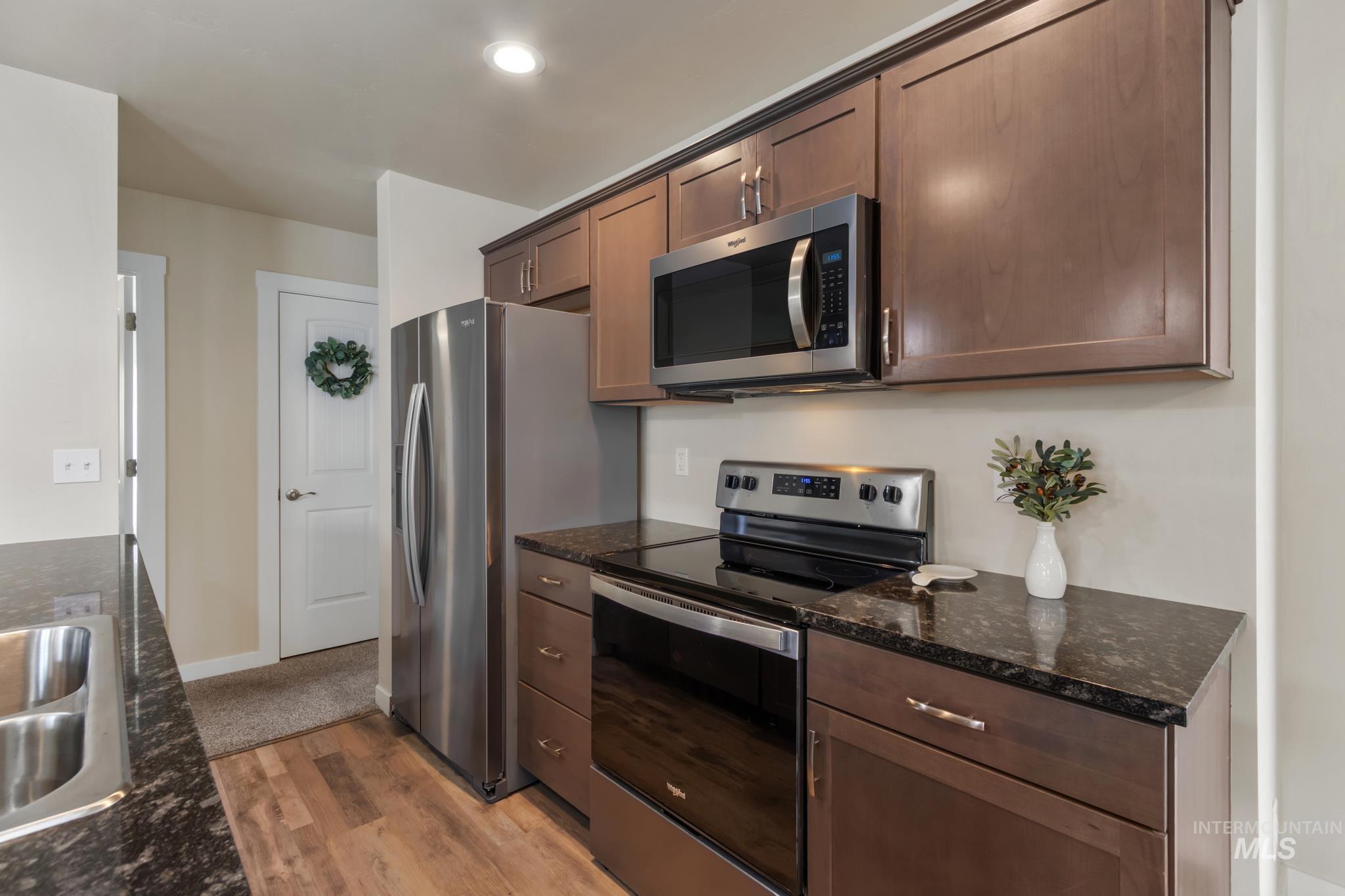 109 3rd Street Circle, Horseshoe Bend, Idaho 83629, 3 Bedrooms, 2 Bathrooms, Residential For Sale, Price $419,000, 98980333