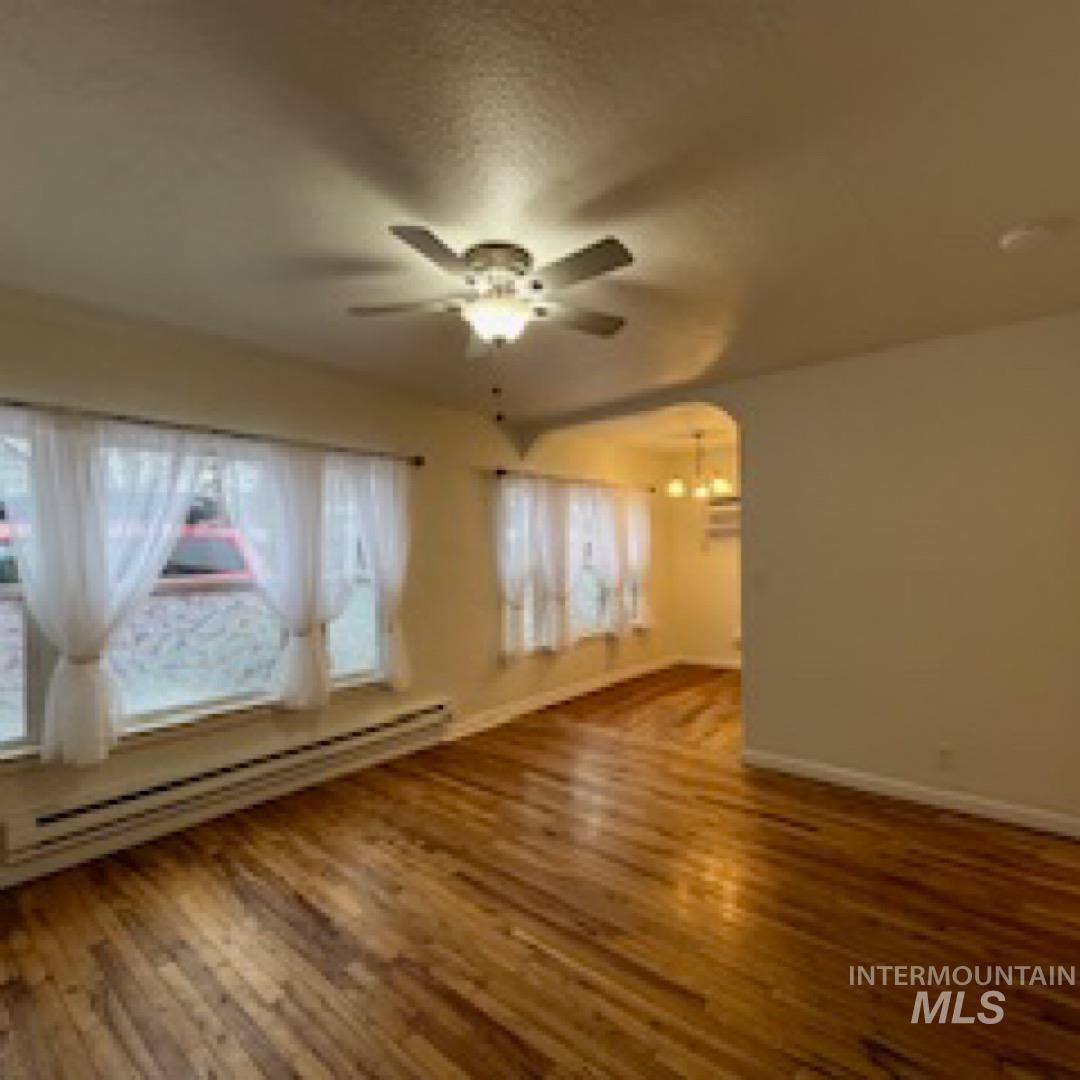 2606-08 W Bella St, Boise, Idaho 83702-0121, 1 Bedroom, 1 Bathroom, Residential Income For Sale, Price $455,000, 98980334