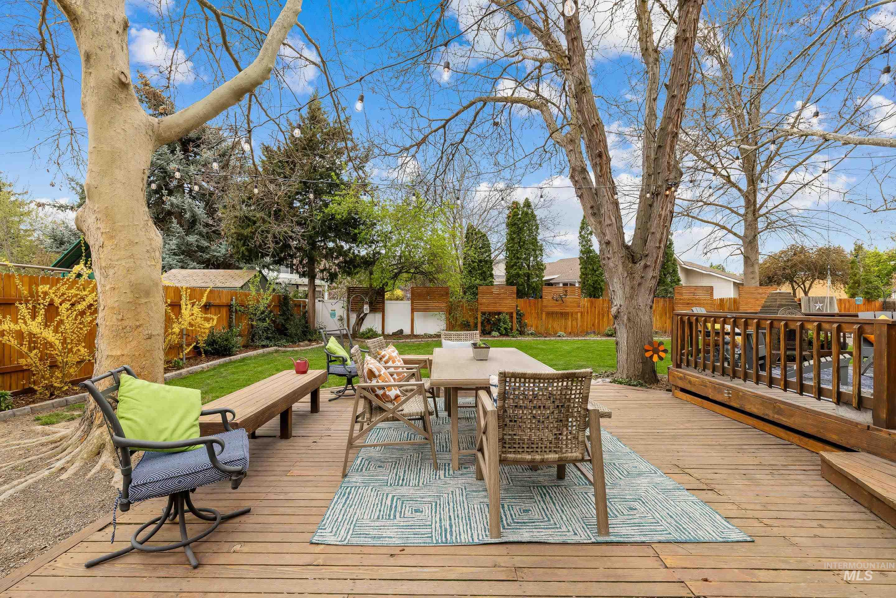 10723 W Barnsdale Ct, Boise, Idaho 83713, 4 Bedrooms, 2.5 Bathrooms, Residential For Sale, Price $750,000,MLS 98980335