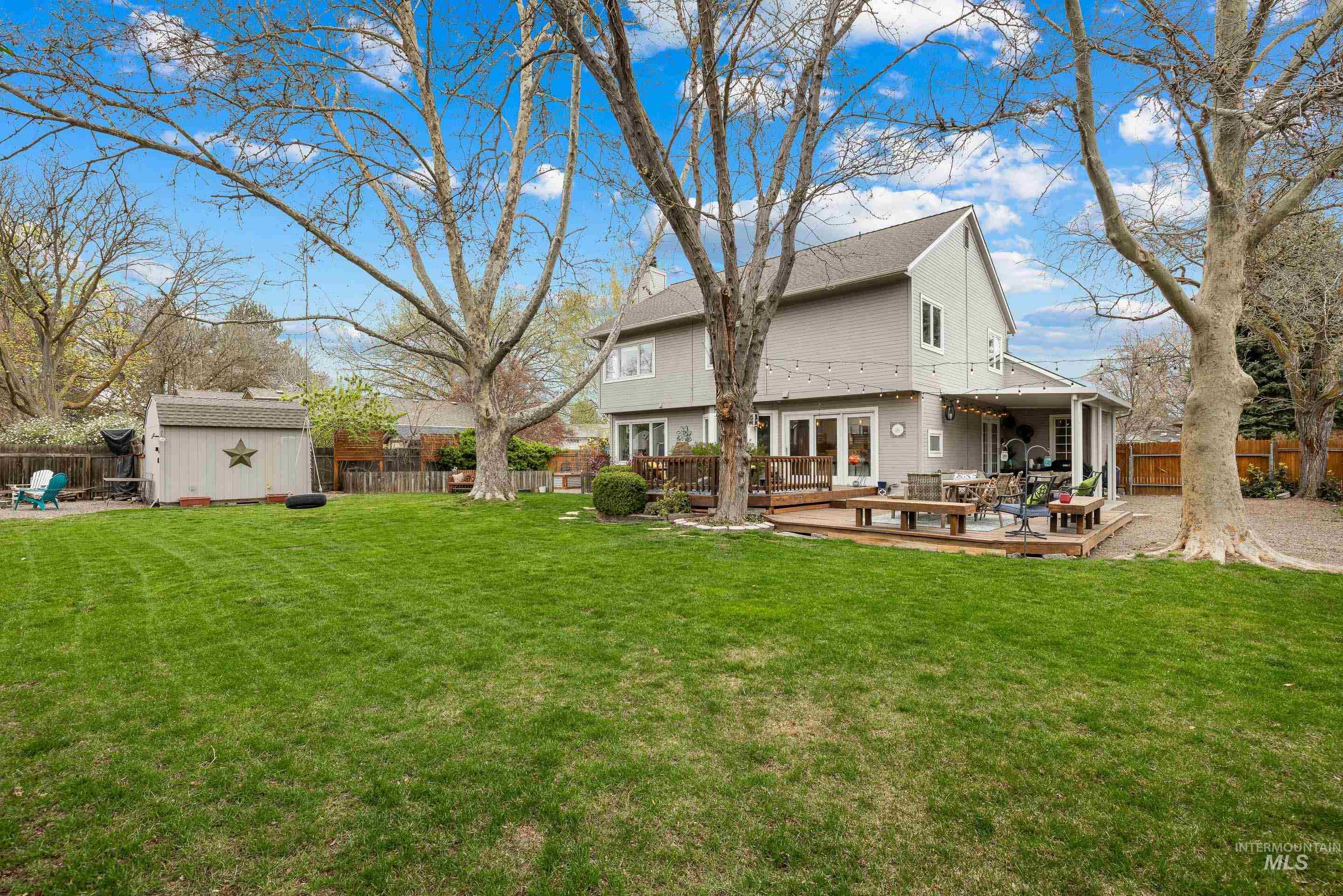 10723 W Barnsdale Ct, Boise, Idaho 83713, 4 Bedrooms, 2.5 Bathrooms, Residential For Sale, Price $750,000,MLS 98980335