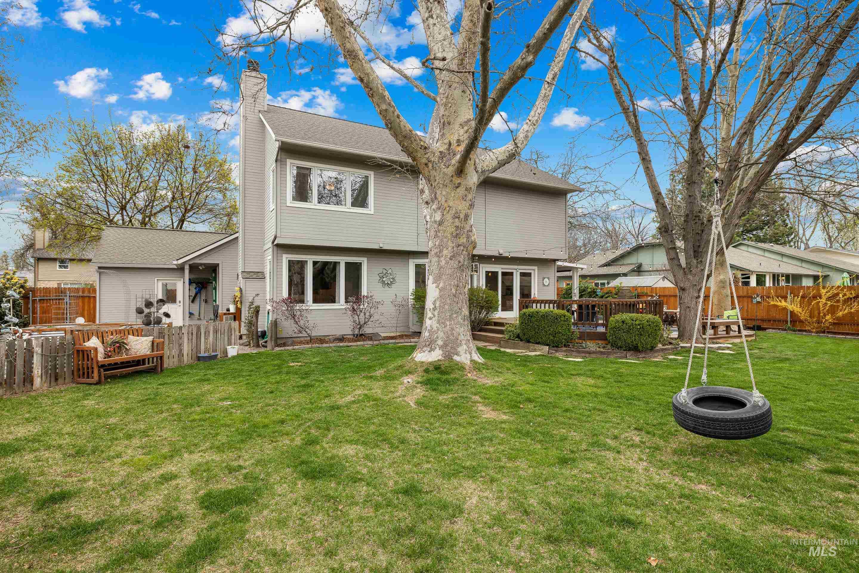 10723 W Barnsdale Ct, Boise, Idaho 83713, 4 Bedrooms, 2.5 Bathrooms, Residential For Sale, Price $750,000,MLS 98980335