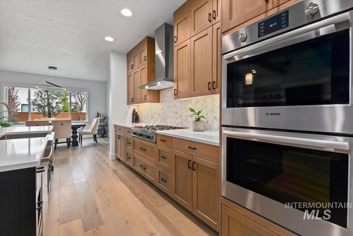 665 S Aspen Lakes Way, Star, Idaho 83669, 3 Bedrooms, 3 Bathrooms, Residential For Sale, Price $895,000,MLS 98980336