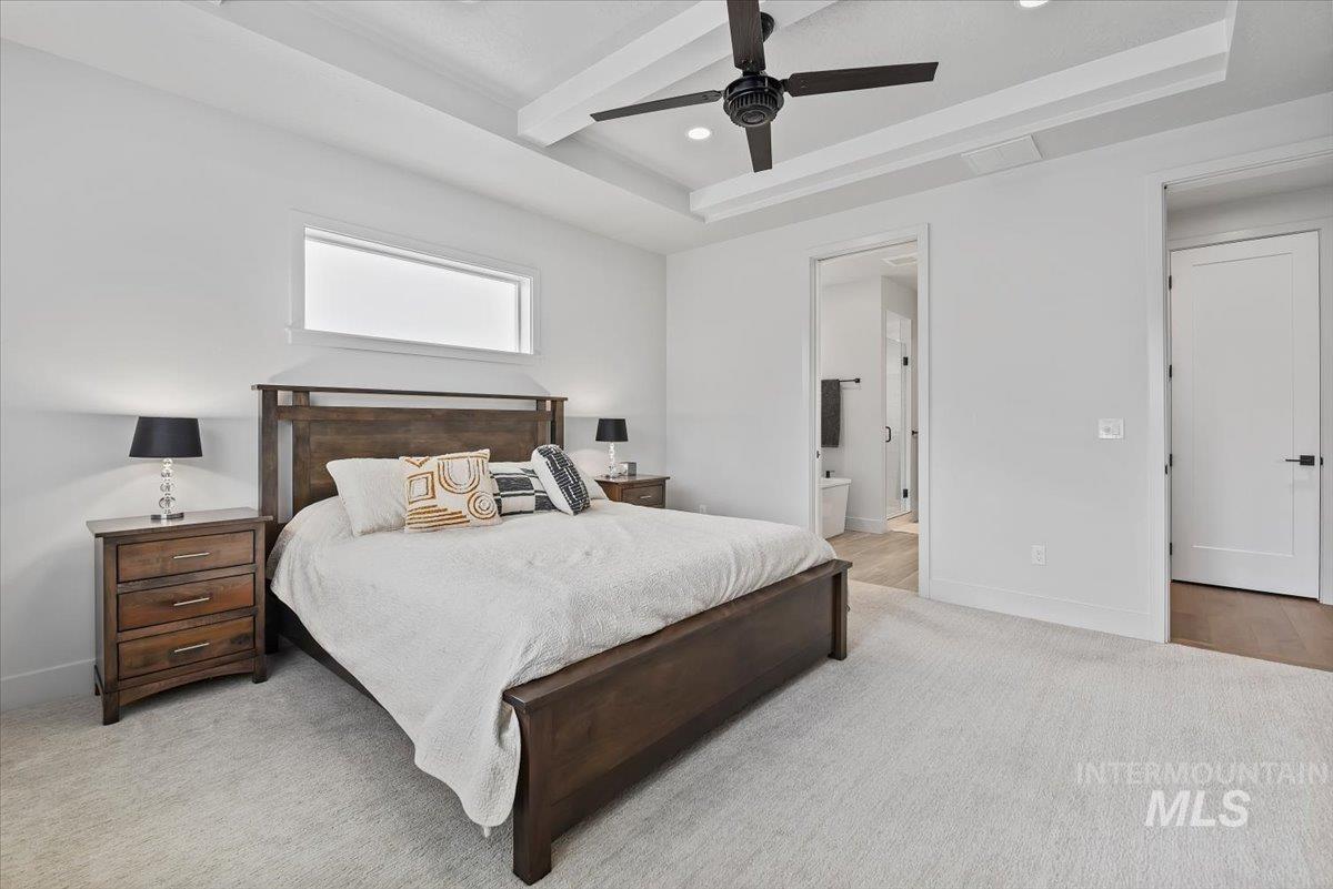 665 S Aspen Lakes Way, Star, Idaho 83669, 3 Bedrooms, 3 Bathrooms, Residential For Sale, Price $895,000,MLS 98980336