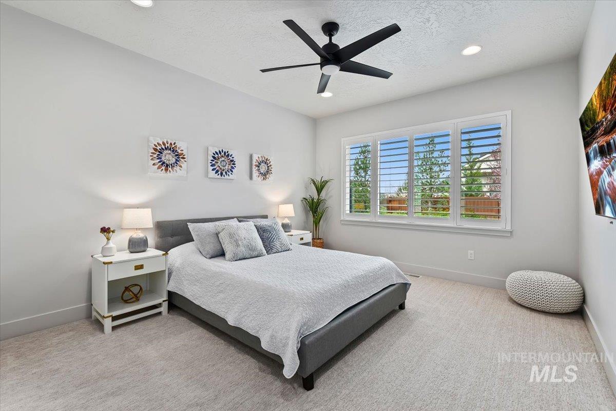 665 S Aspen Lakes Way, Star, Idaho 83669, 3 Bedrooms, 3 Bathrooms, Residential For Sale, Price $895,000,MLS 98980336