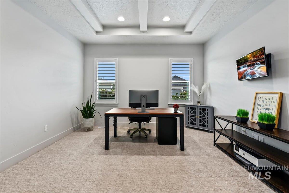 665 S Aspen Lakes Way, Star, Idaho 83669, 3 Bedrooms, 3 Bathrooms, Residential For Sale, Price $895,000,MLS 98980336