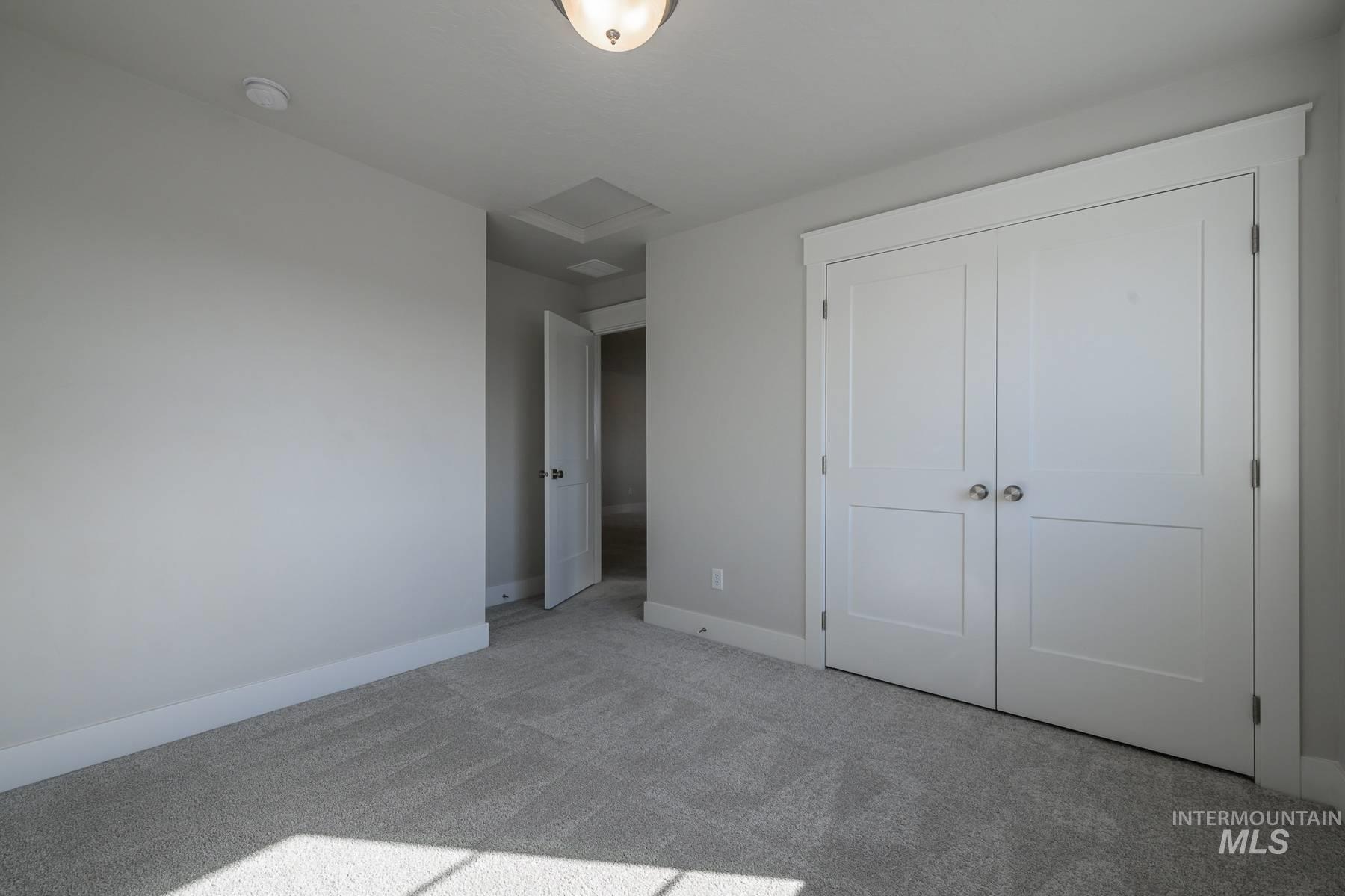 6512 N Oakstone Ave, Meridian, Idaho 83646, 4 Bedrooms, 2.5 Bathrooms, Residential For Sale, Price $675,000,MLS 98980338
