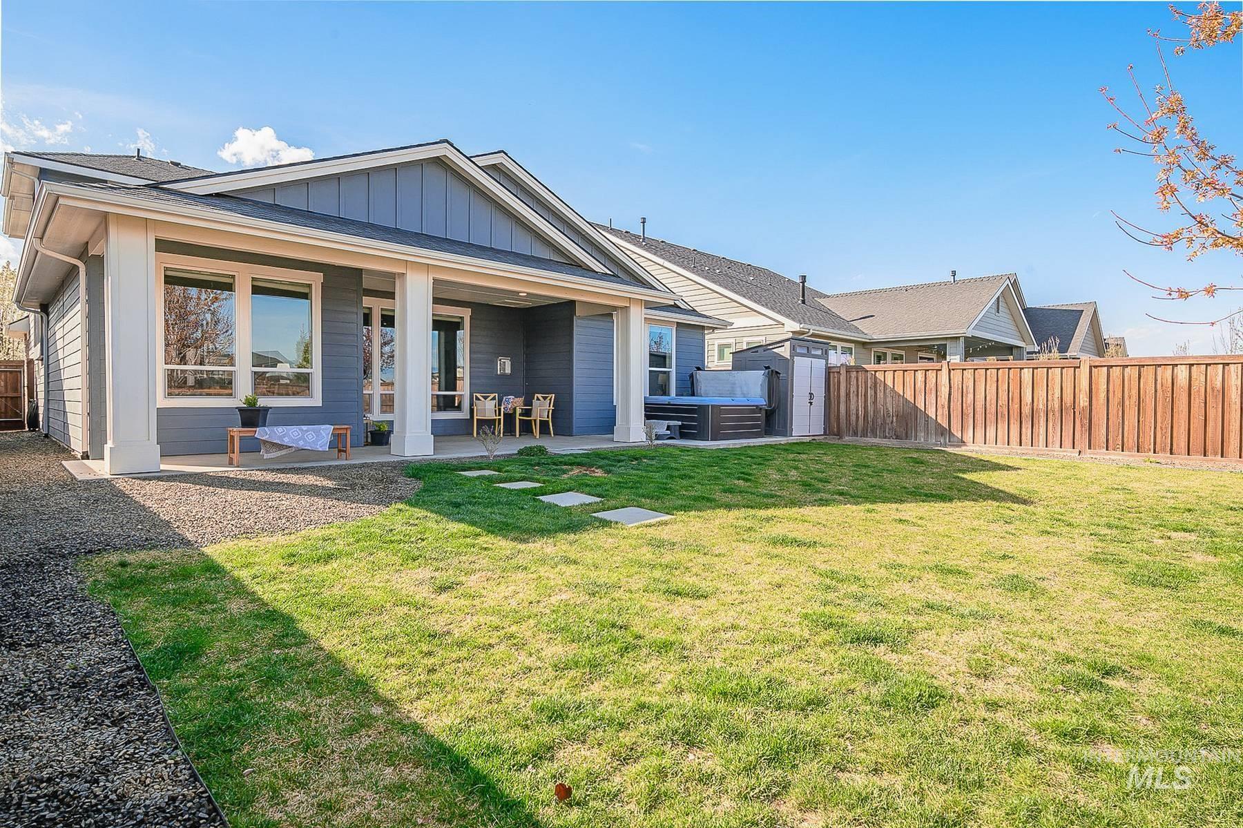 6512 N Oakstone Ave, Meridian, Idaho 83646, 4 Bedrooms, 2.5 Bathrooms, Residential For Sale, Price $675,000,MLS 98980338
