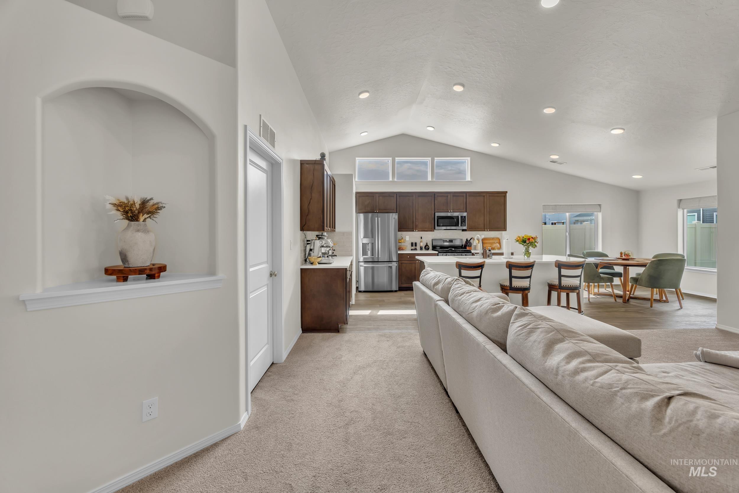 611 Correa Way, Caldwell, Idaho 83605, 3 Bedrooms, 2 Bathrooms, Residential For Sale, Price $424,950, 98980341