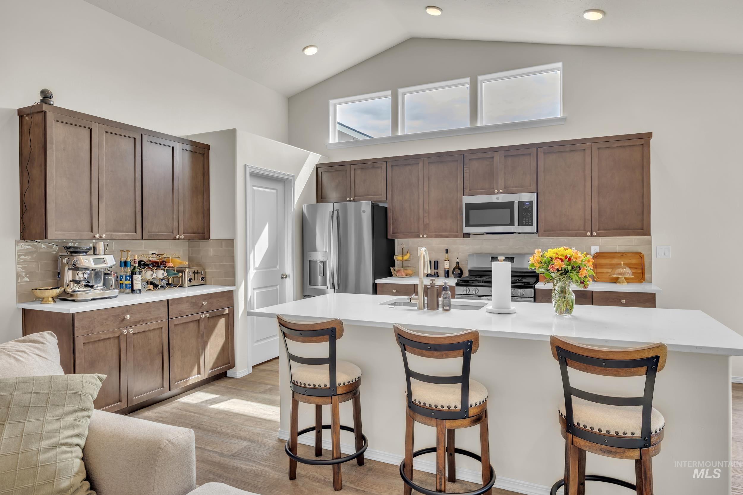 611 Correa Way, Caldwell, Idaho 83605, 3 Bedrooms, 2 Bathrooms, Residential For Sale, Price $424,950, 98980341