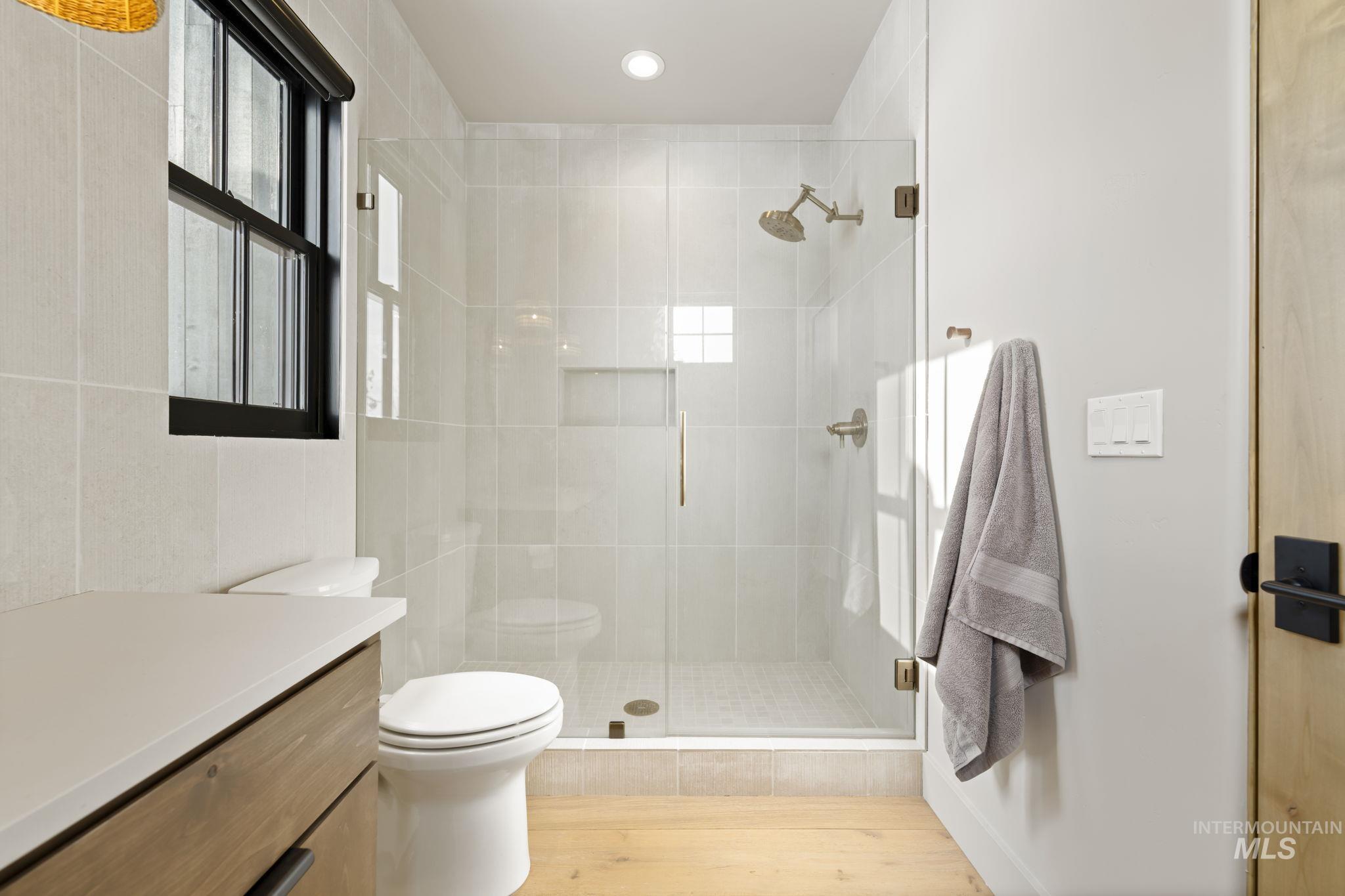 11 Larkspur, McCall, Idaho 83638, 4 Bedrooms, 3.5 Bathrooms, Residential For Sale, Price $1,985,000,MLS 98980346